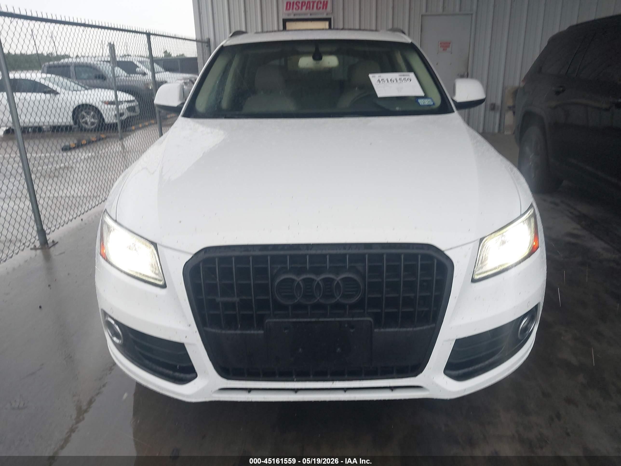 2015 Audi Q5 2.0t Premium White vin: WA1LFAFP4FA110083