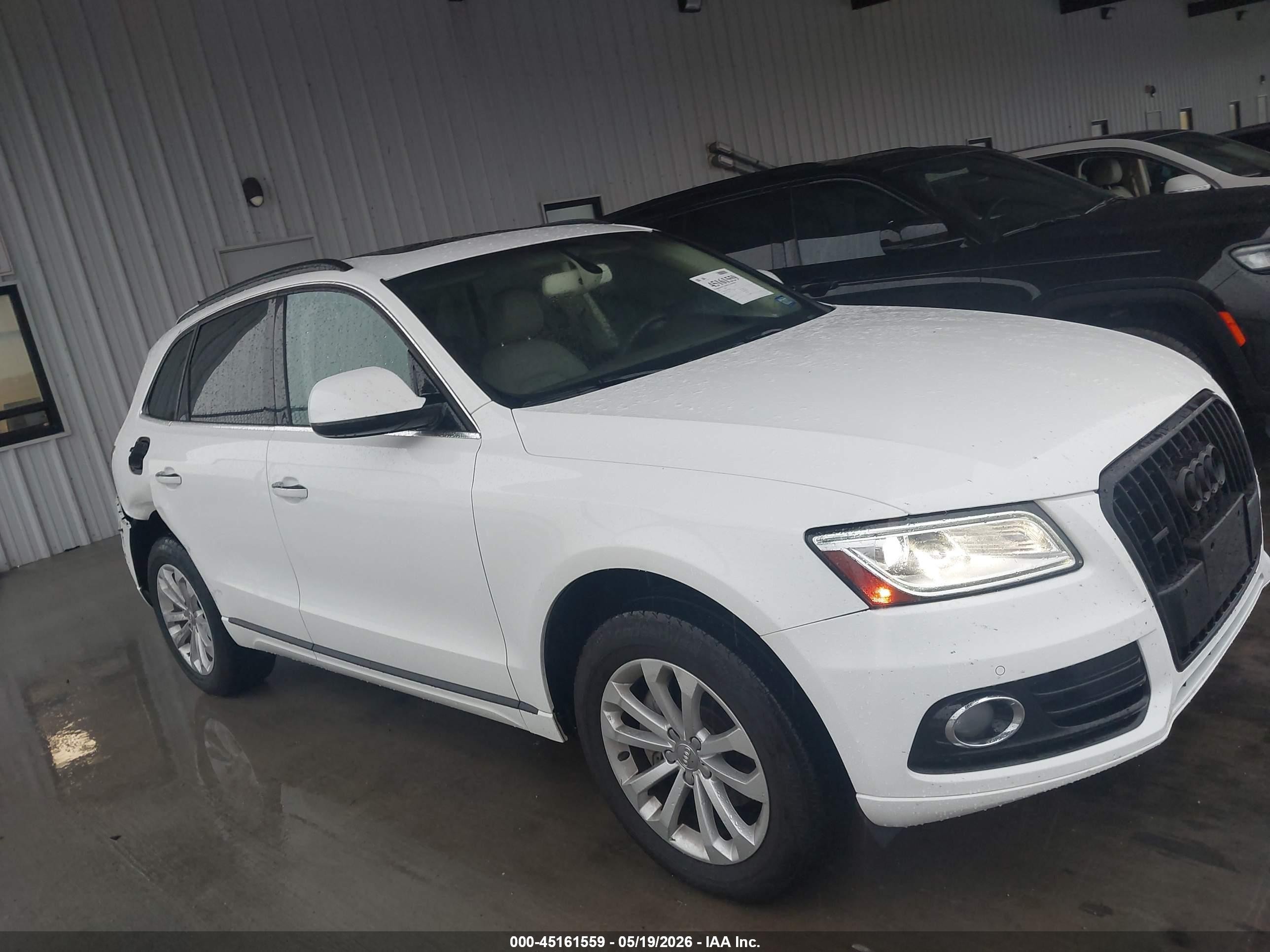 2015 Audi Q5 2.0t Premium White vin: WA1LFAFP4FA110083