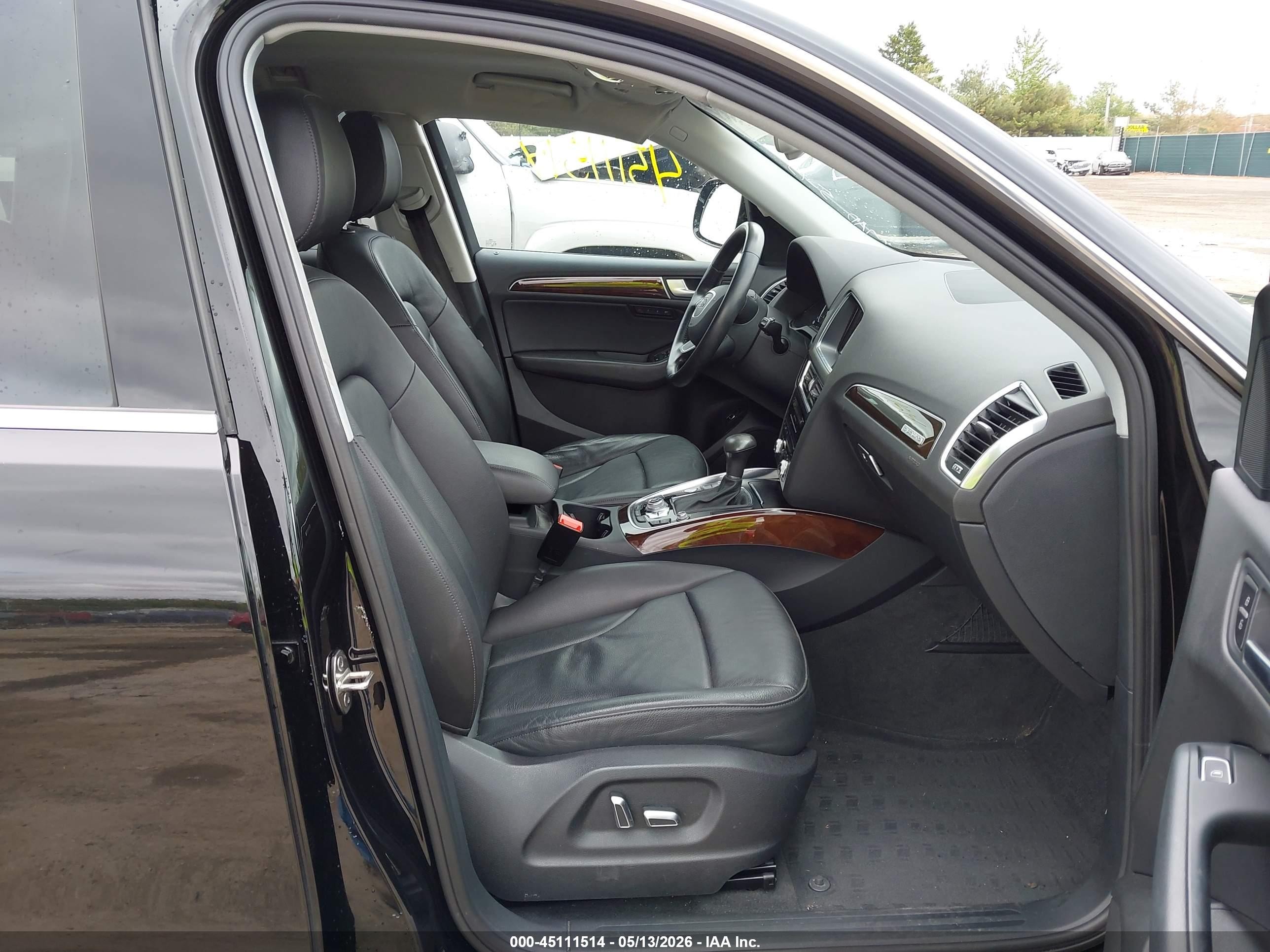 2015 Audi Q5 2.0t Premium Black vin: WA1LFAFP4FA141723