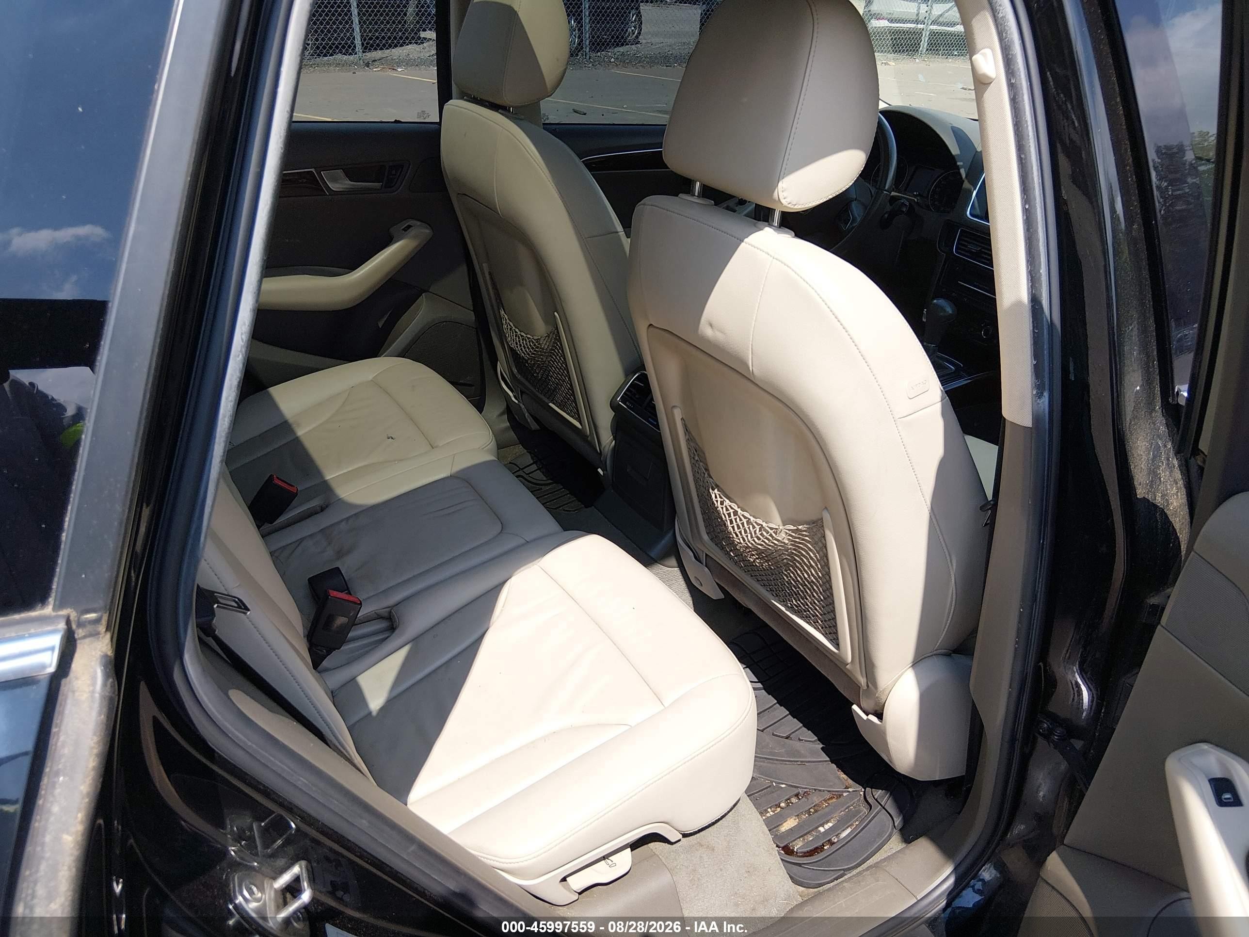 2011 Audi Q5 Premium Plus Black vin: WA1LFAFP5BA032794