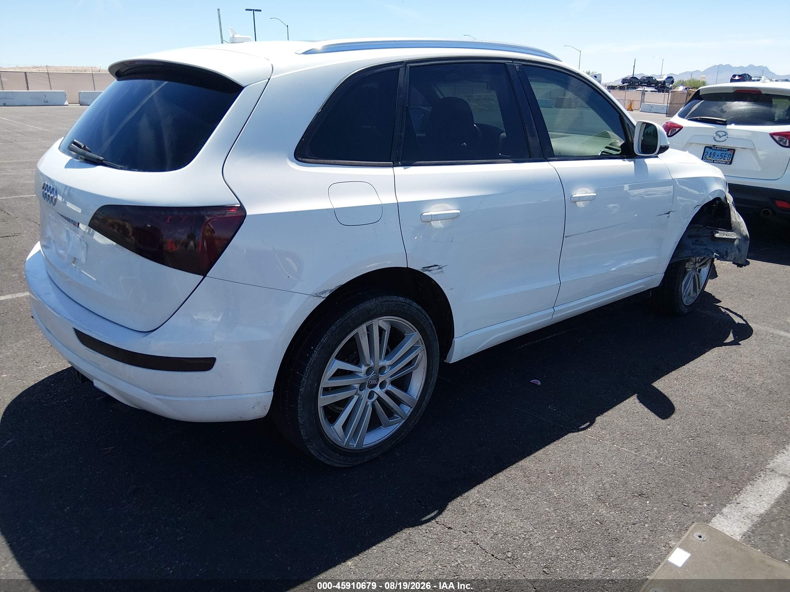 2011 Audi Q5 2.0t Premium White vin: WA1LFAFP5BA051538