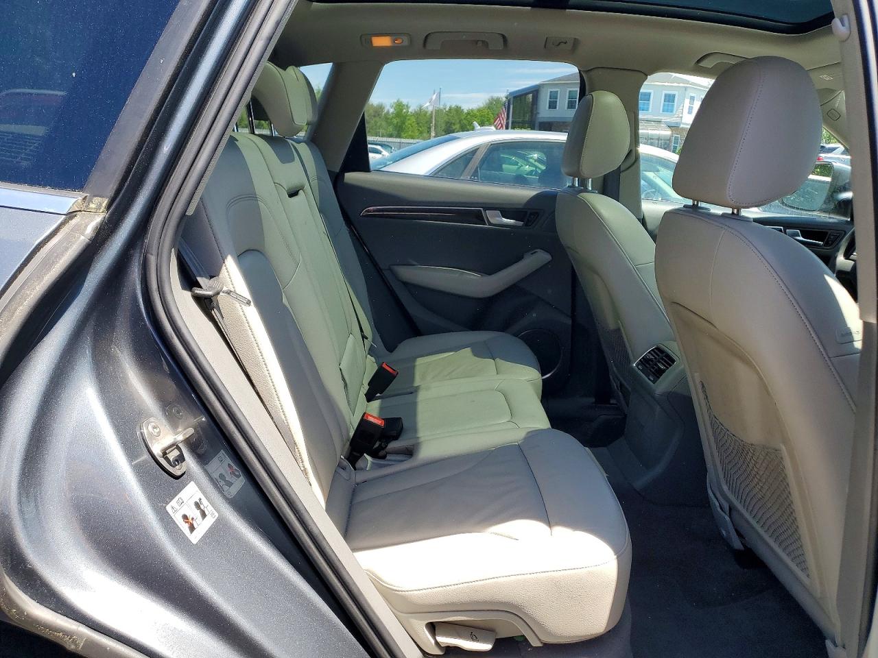 2012 Audi Q5 Premium Plus Gray vin: WA1LFAFP5CA026544
