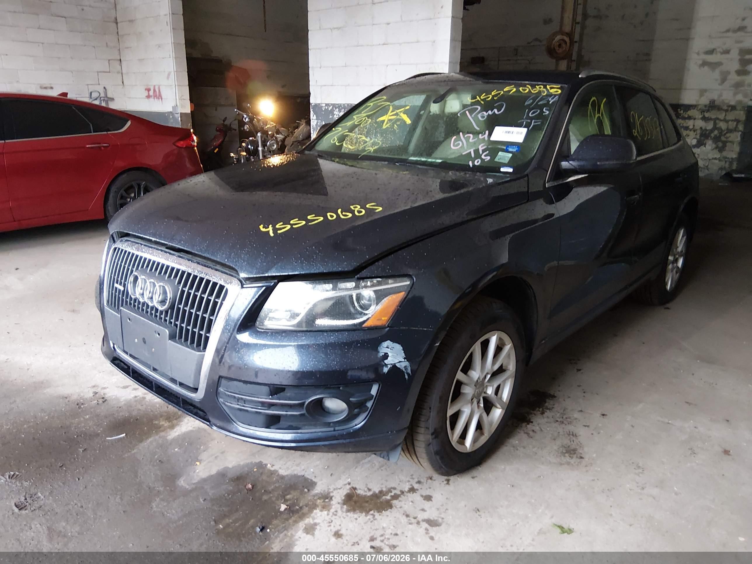 2012 Audi Q5 2.0t Premium Черный vin: WA1LFAFP5CA110153