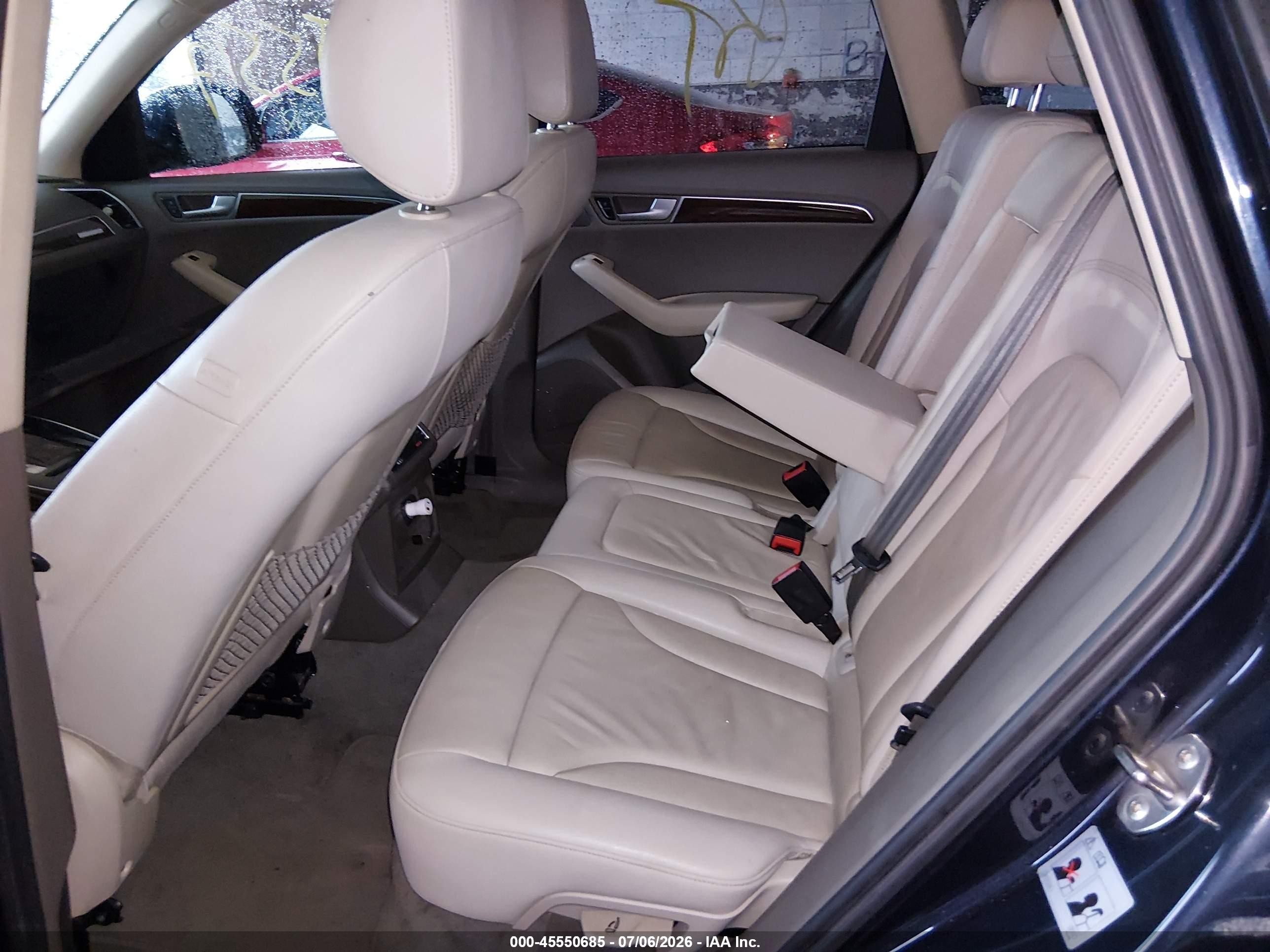 2012 Audi Q5 2.0t Premium Черный vin: WA1LFAFP5CA110153