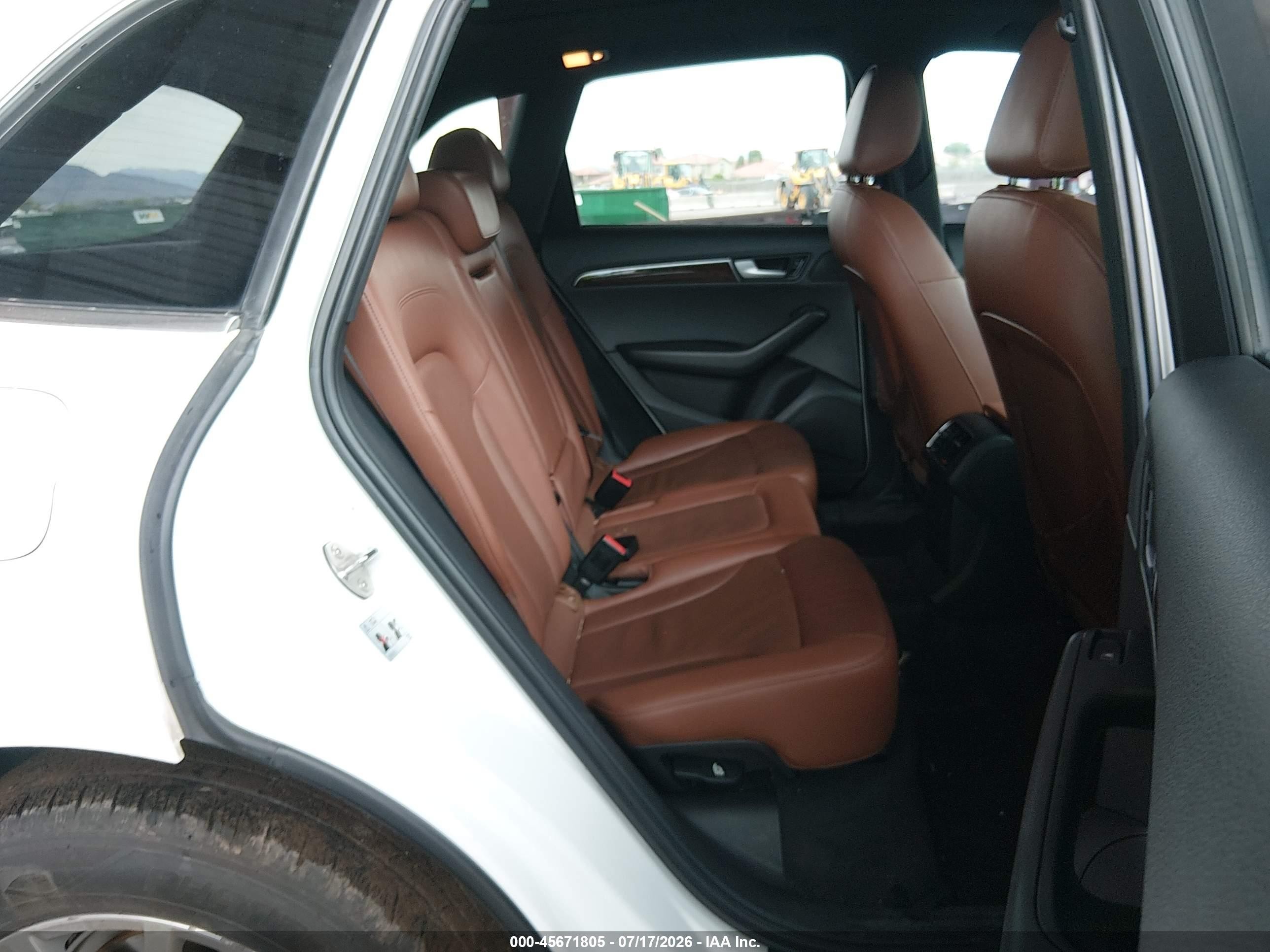2012 Audi Q5 2.0t Premium White vin: WA1LFAFP5CA138356