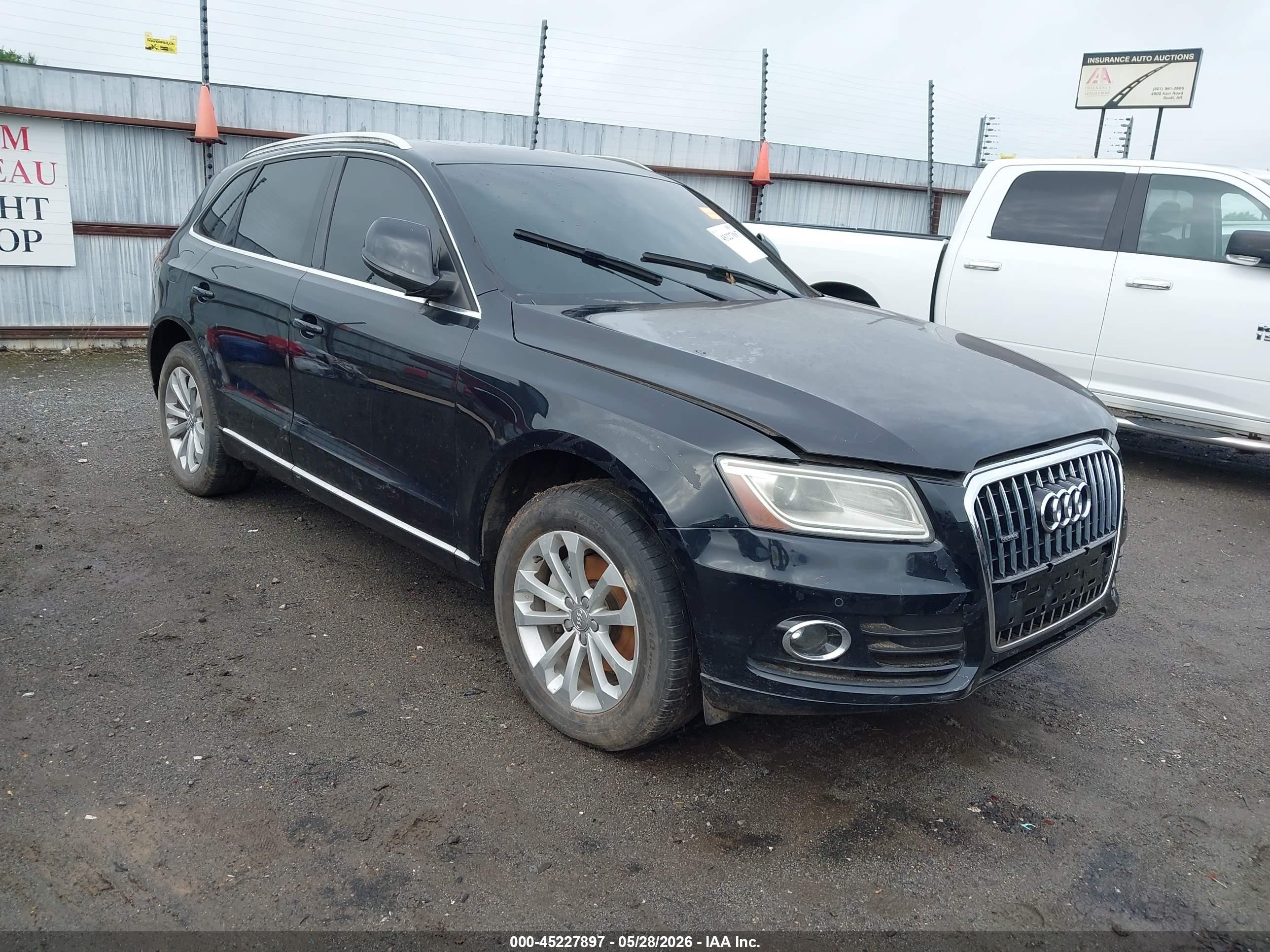 2013 Audi Q5 2.0t Premium Black vin: WA1LFAFP5DA011804