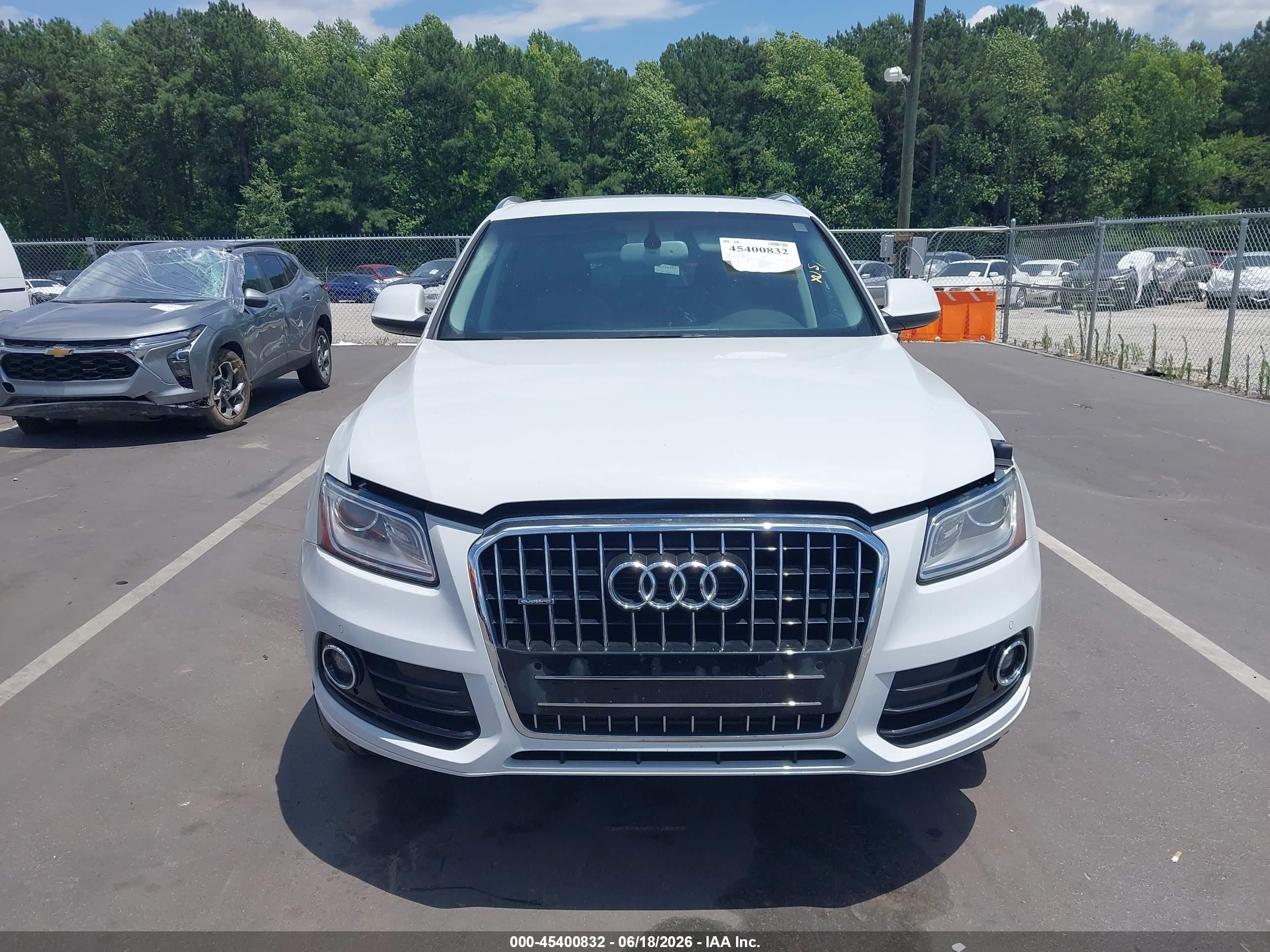 2013 Audi Q5 2.0t Premium Белый vin: WA1LFAFP5DA082727