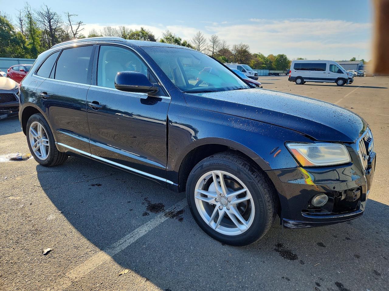 2013 Audi Q5 Premium Plus Blue vin: WA1LFAFP5DA086969