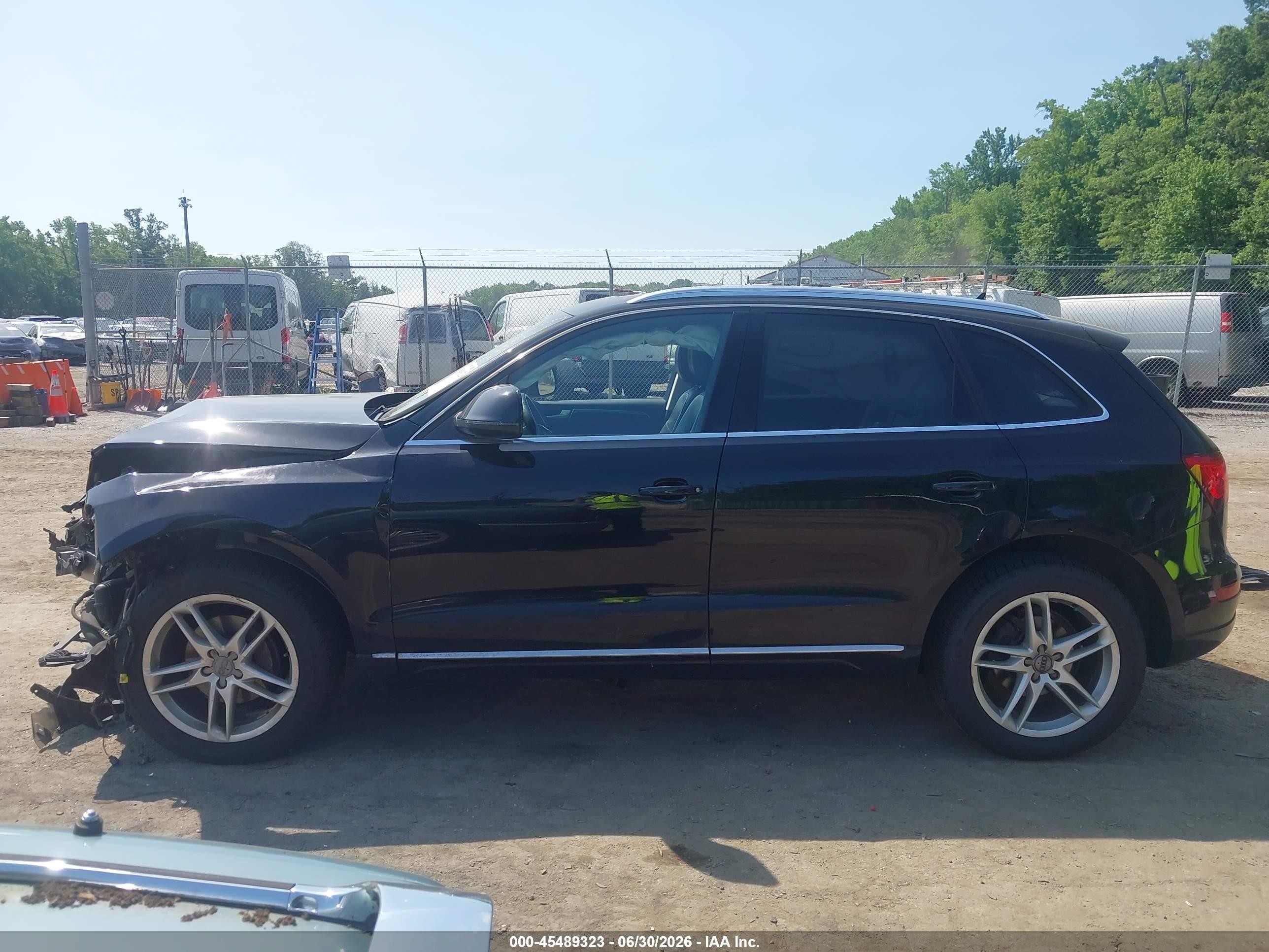 2013 Audi Q5 2.0t Premium Black vin: WA1LFAFP5DA095350