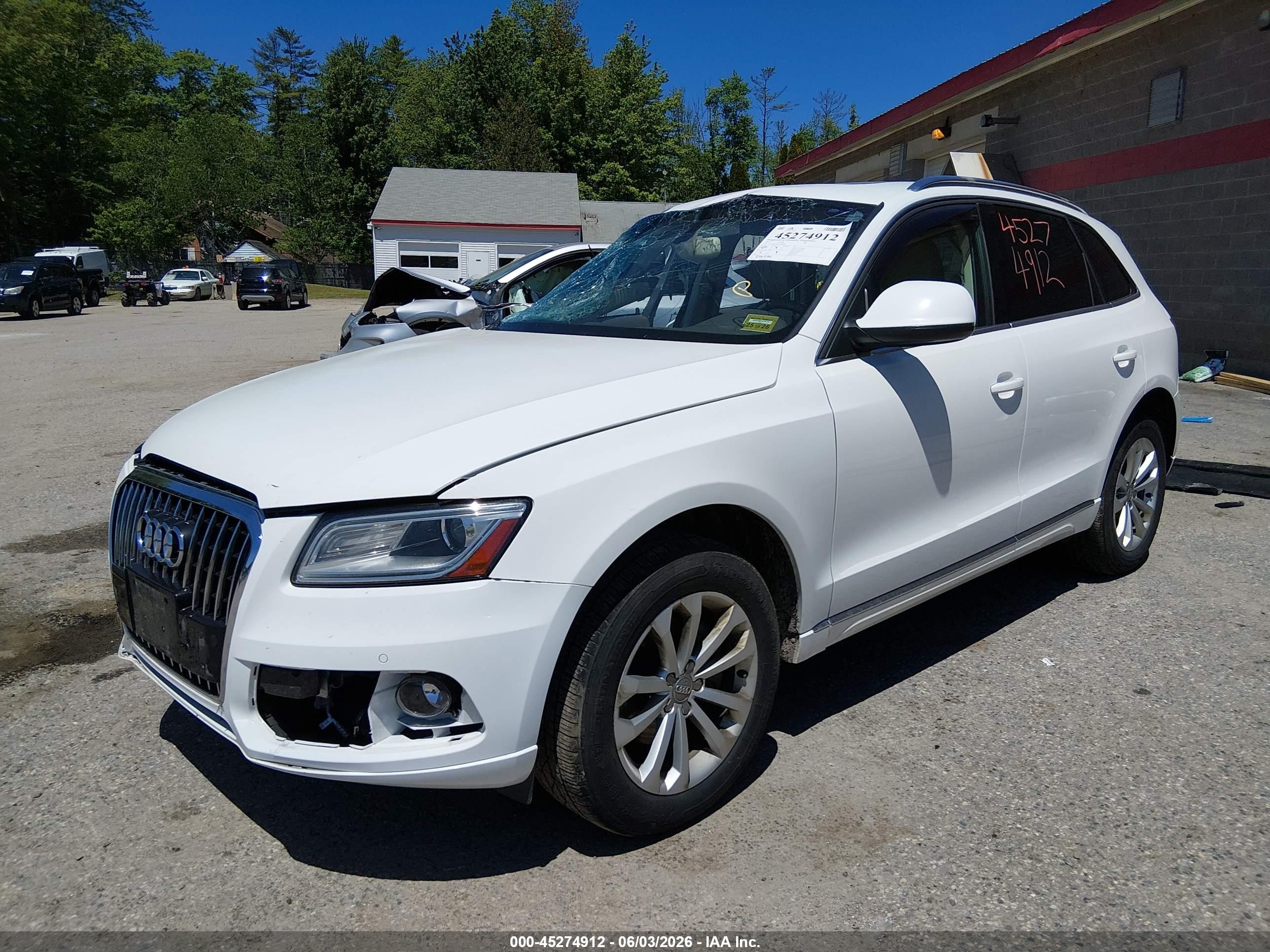 2014 Audi Q5 2.0t Premium White vin: WA1LFAFP5EA028099