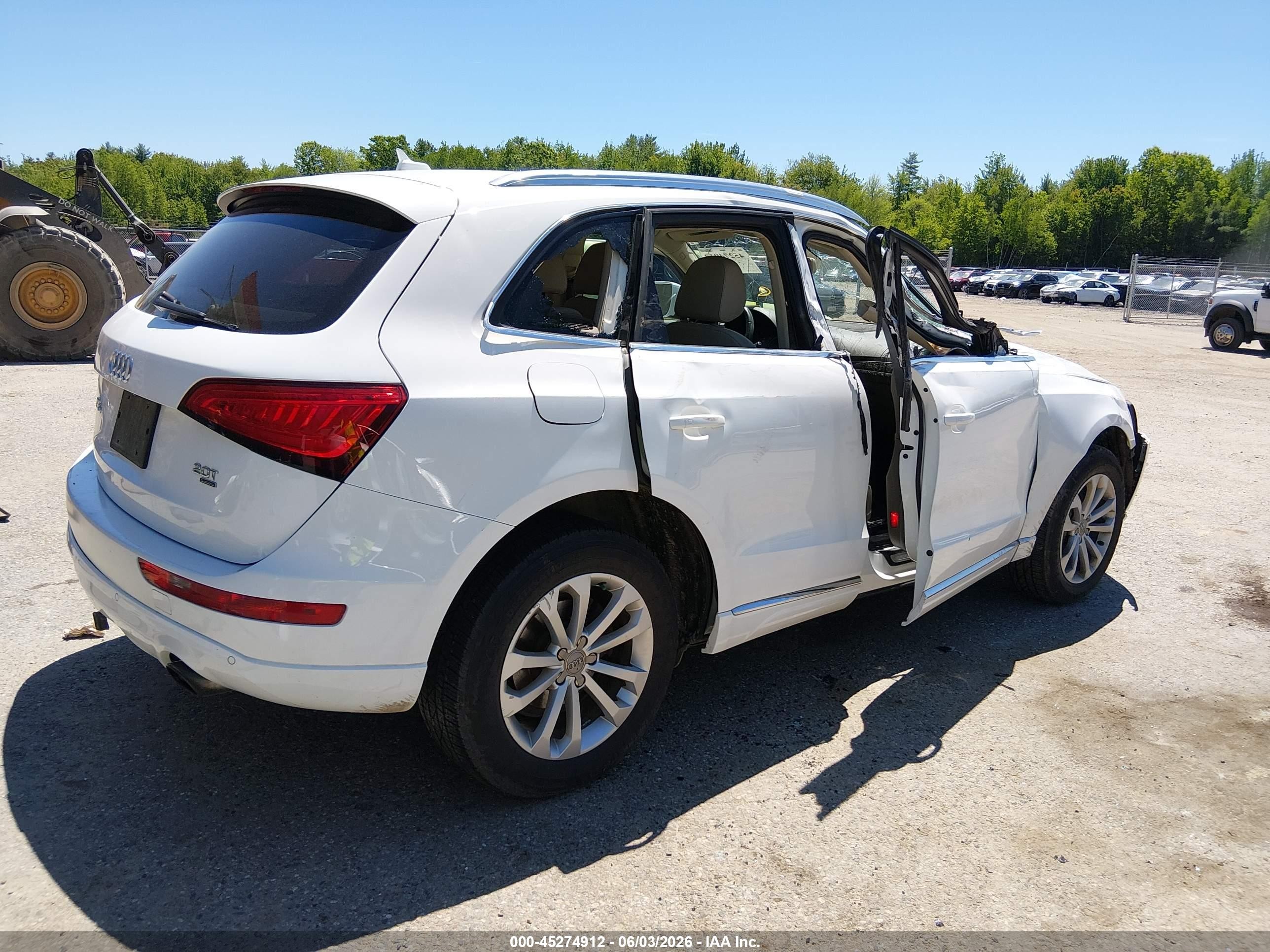2014 Audi Q5 2.0t Premium White vin: WA1LFAFP5EA028099
