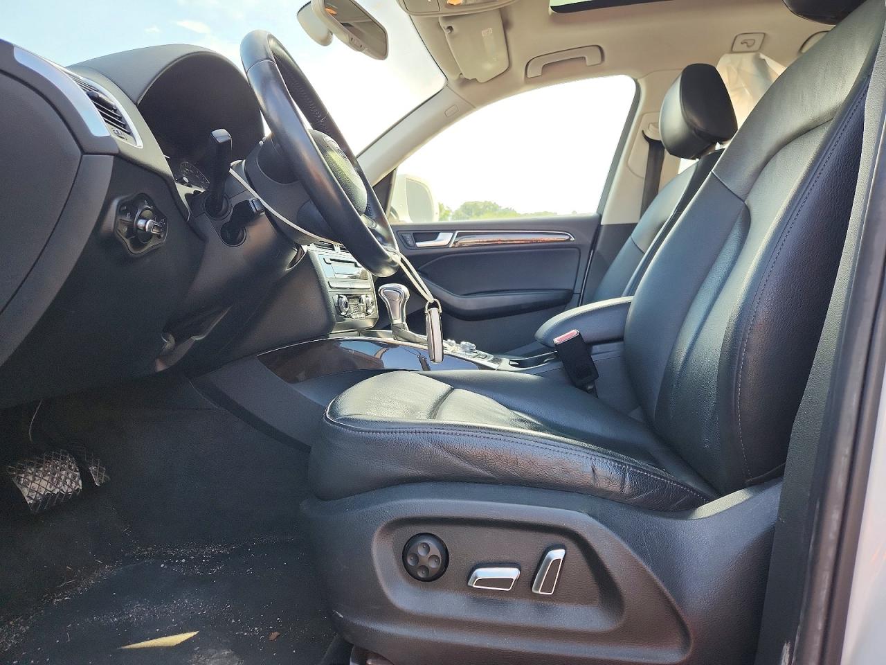 2014 Audi Q5 Premium Plus White vin: WA1LFAFP5EA034923