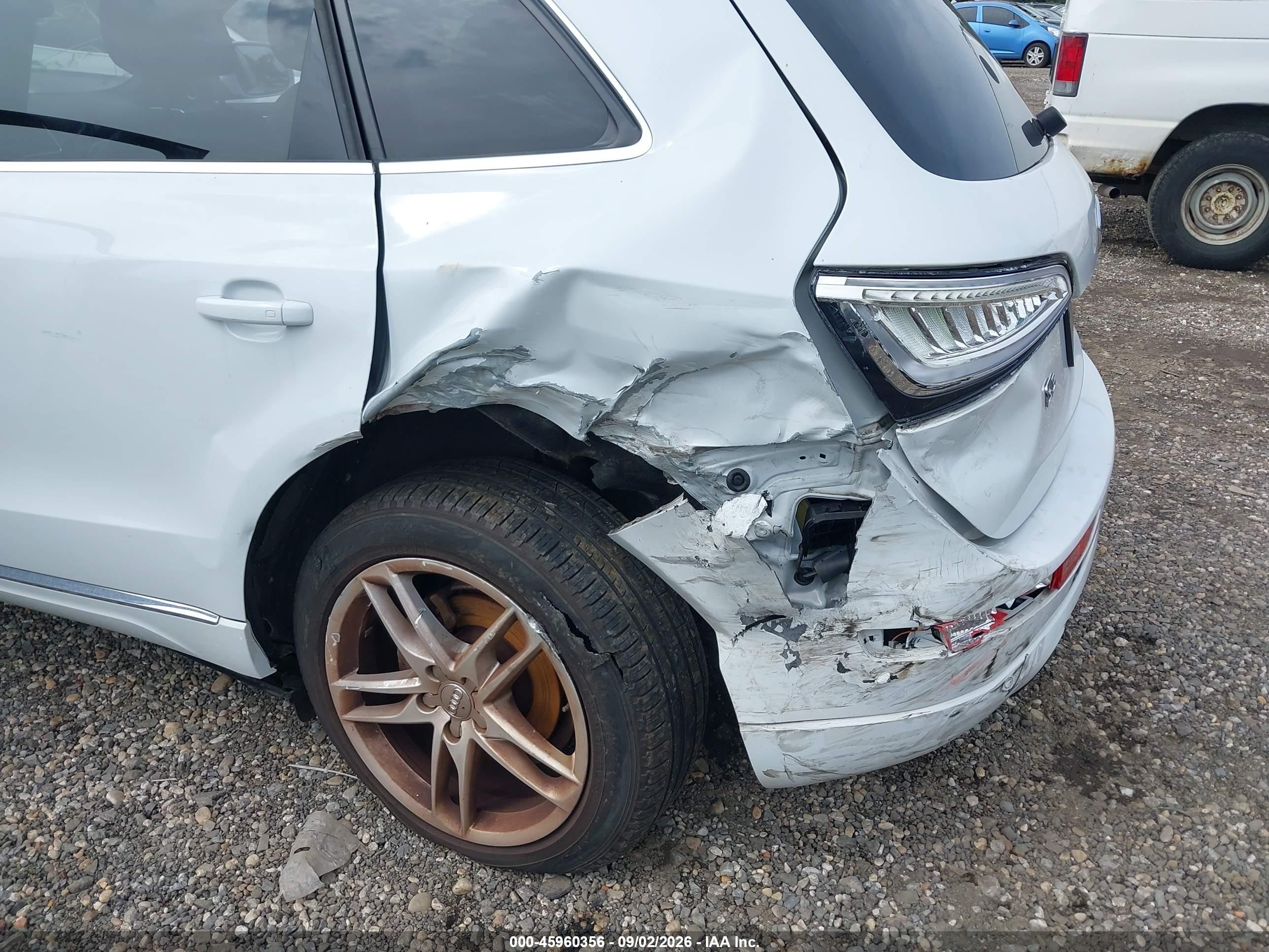 2014 Audi Q5 2.0t Premium Белый vin: WA1LFAFP5EA096709