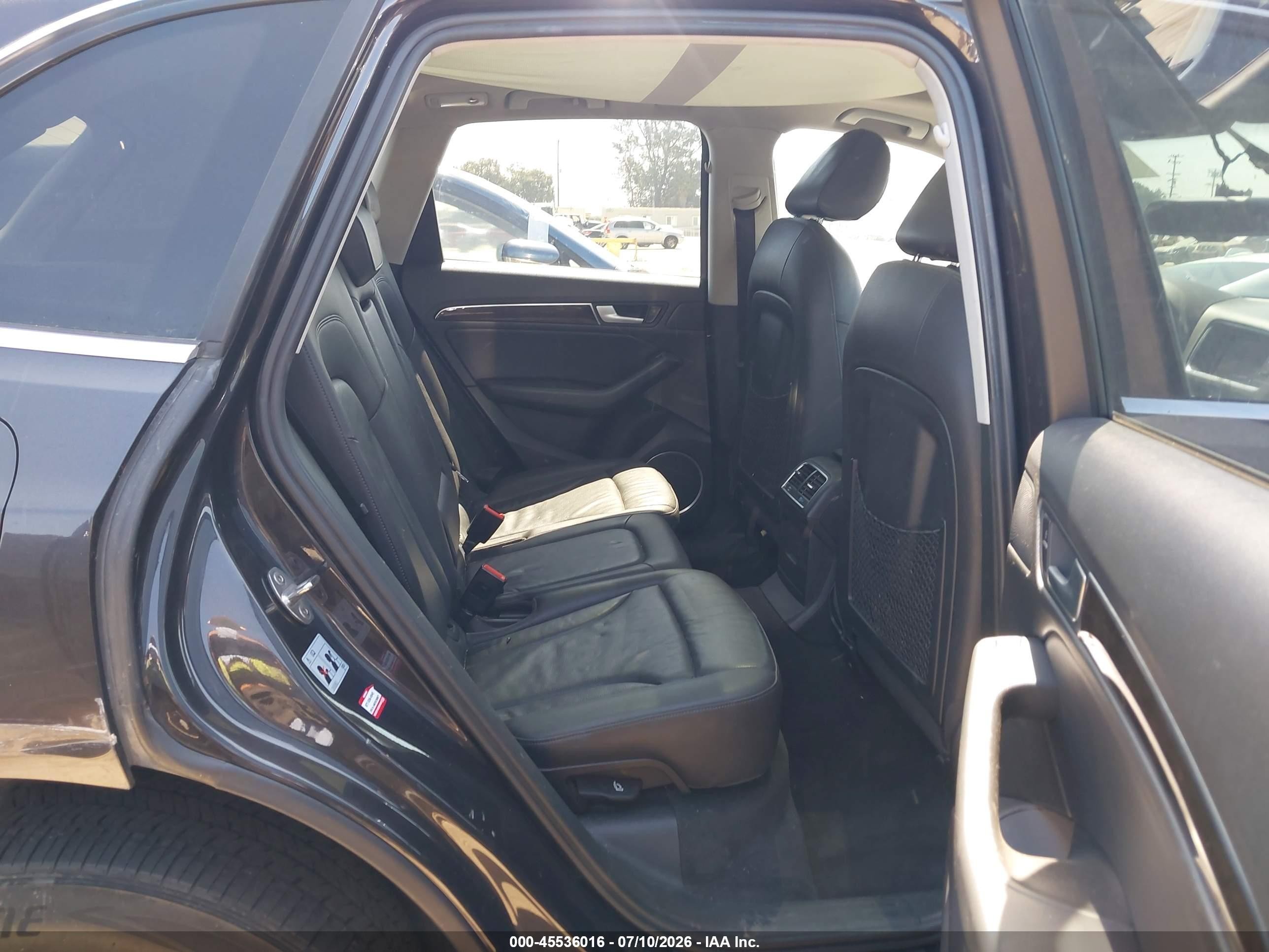 2014 Audi Q5 2.0t Premium Black vin: WA1LFAFP5EA112357