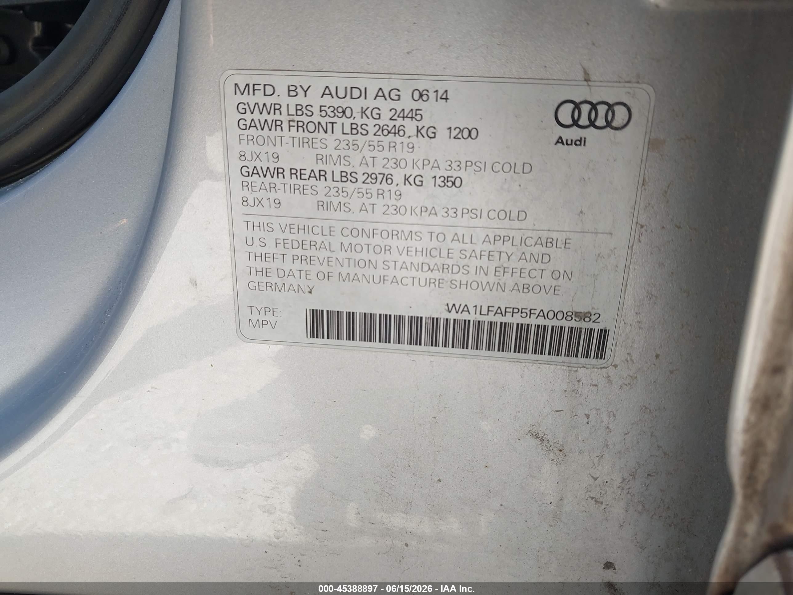 2015 Audi Q5 2.0t Premium Серебряный vin: WA1LFAFP5FA008582