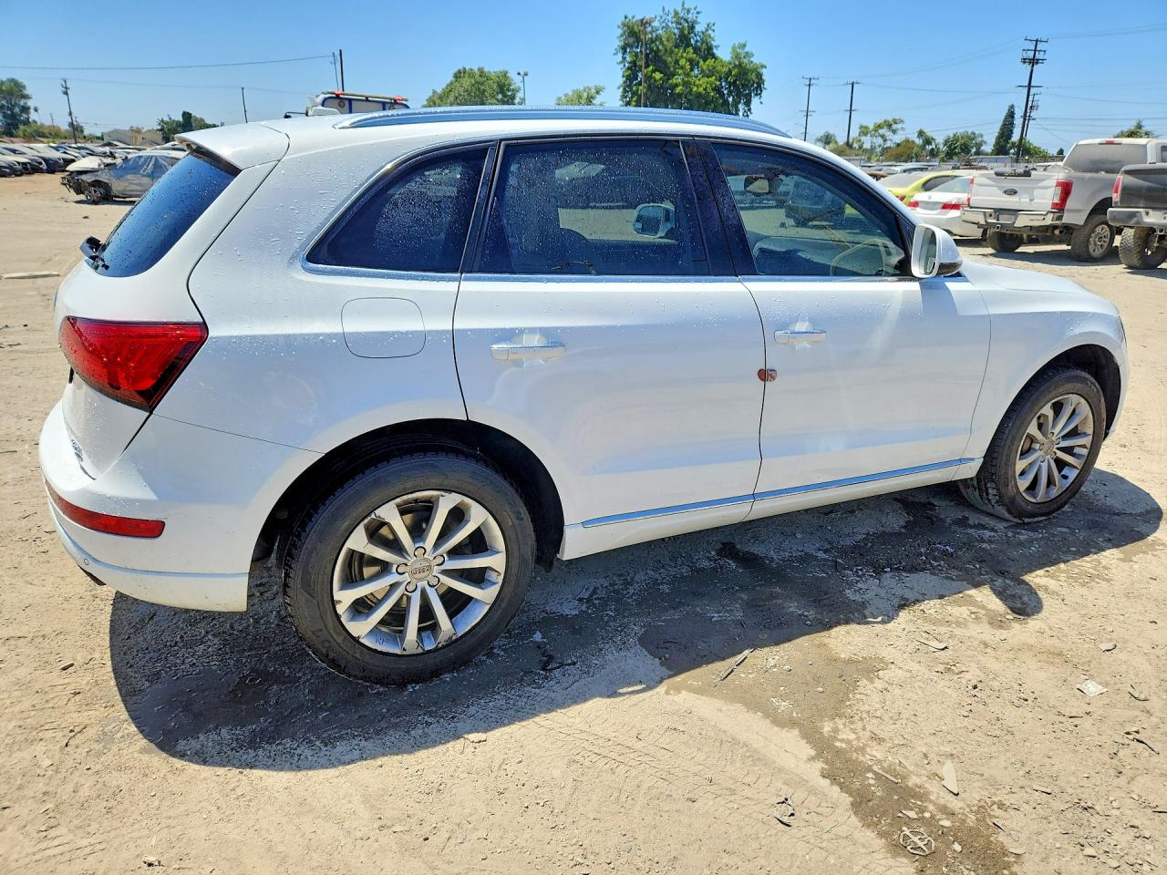 2015 Audi Q5 Premium Plus White vin: WA1LFAFP5FA012759