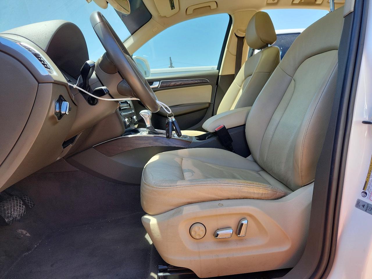 2015 Audi Q5 Premium Plus White vin: WA1LFAFP5FA012759