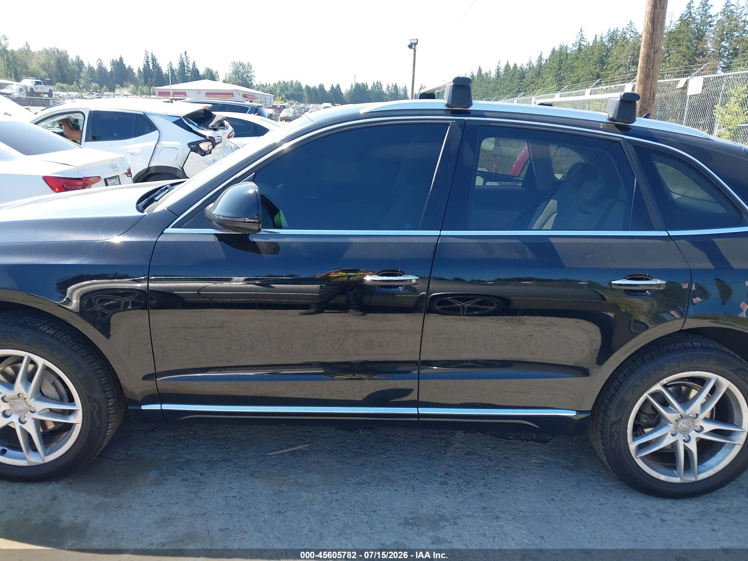 2015 Audi Q5 2.0t Premium Black vin: WA1LFAFP5FA024569