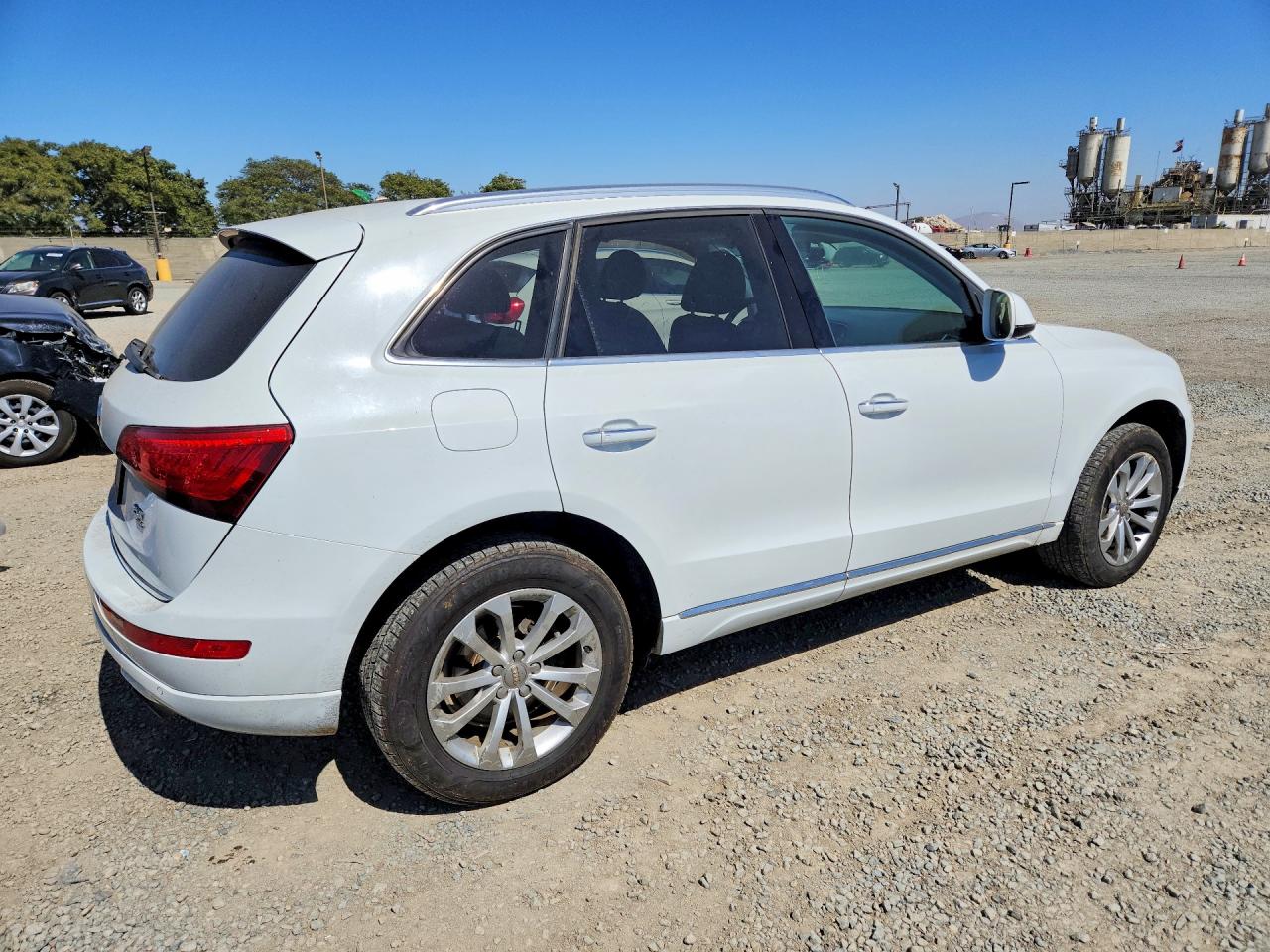 2015 Audi Q5 Premium Plus White vin: WA1LFAFP5FA049214