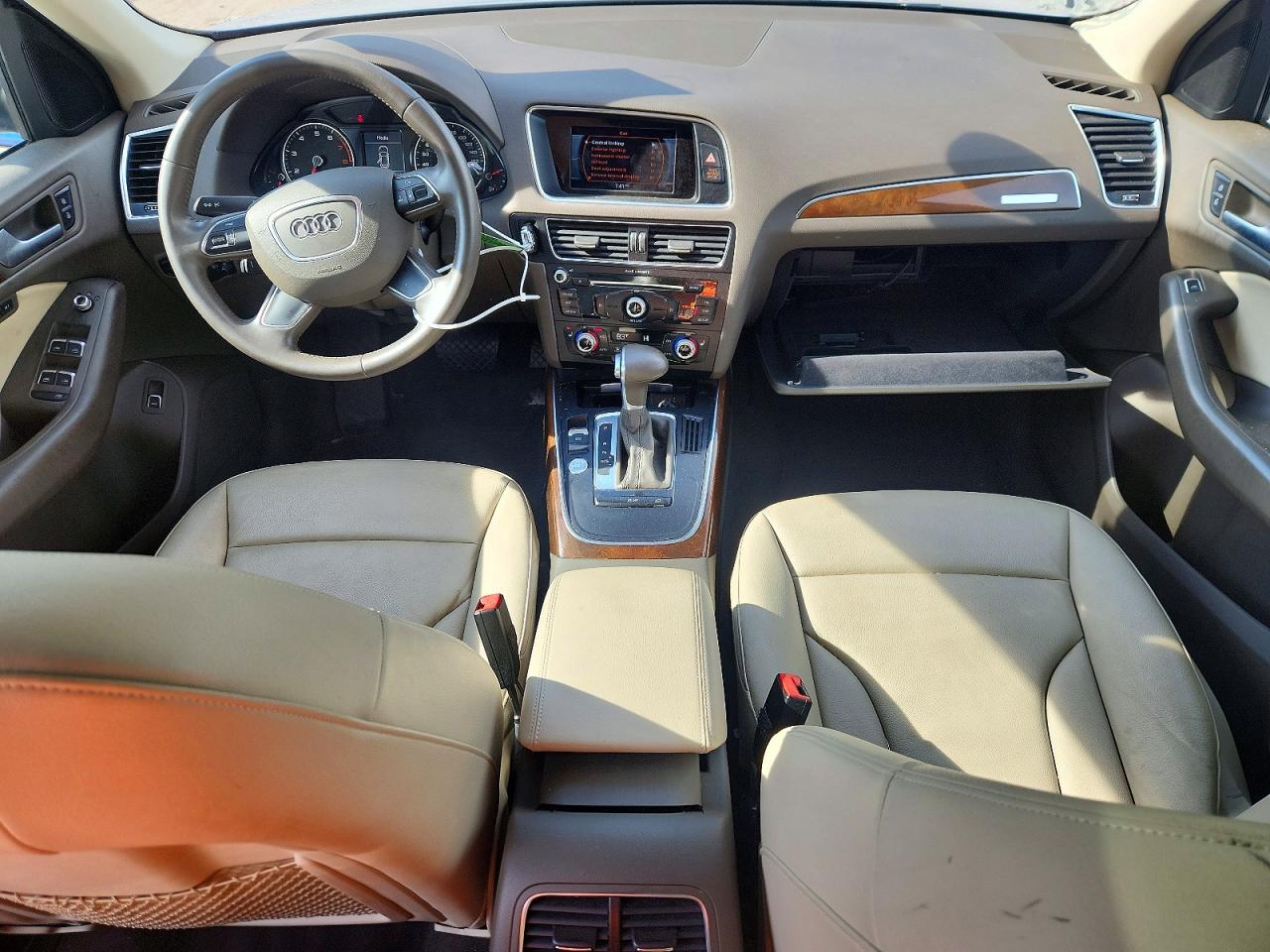 2015 Audi Q5 Premium Plus Beige vin: WA1LFAFP5FA056101