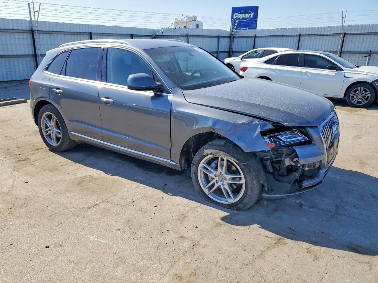 2015 Audi Q5 Premium Plus Серый vin: WA1LFAFP5FA077174