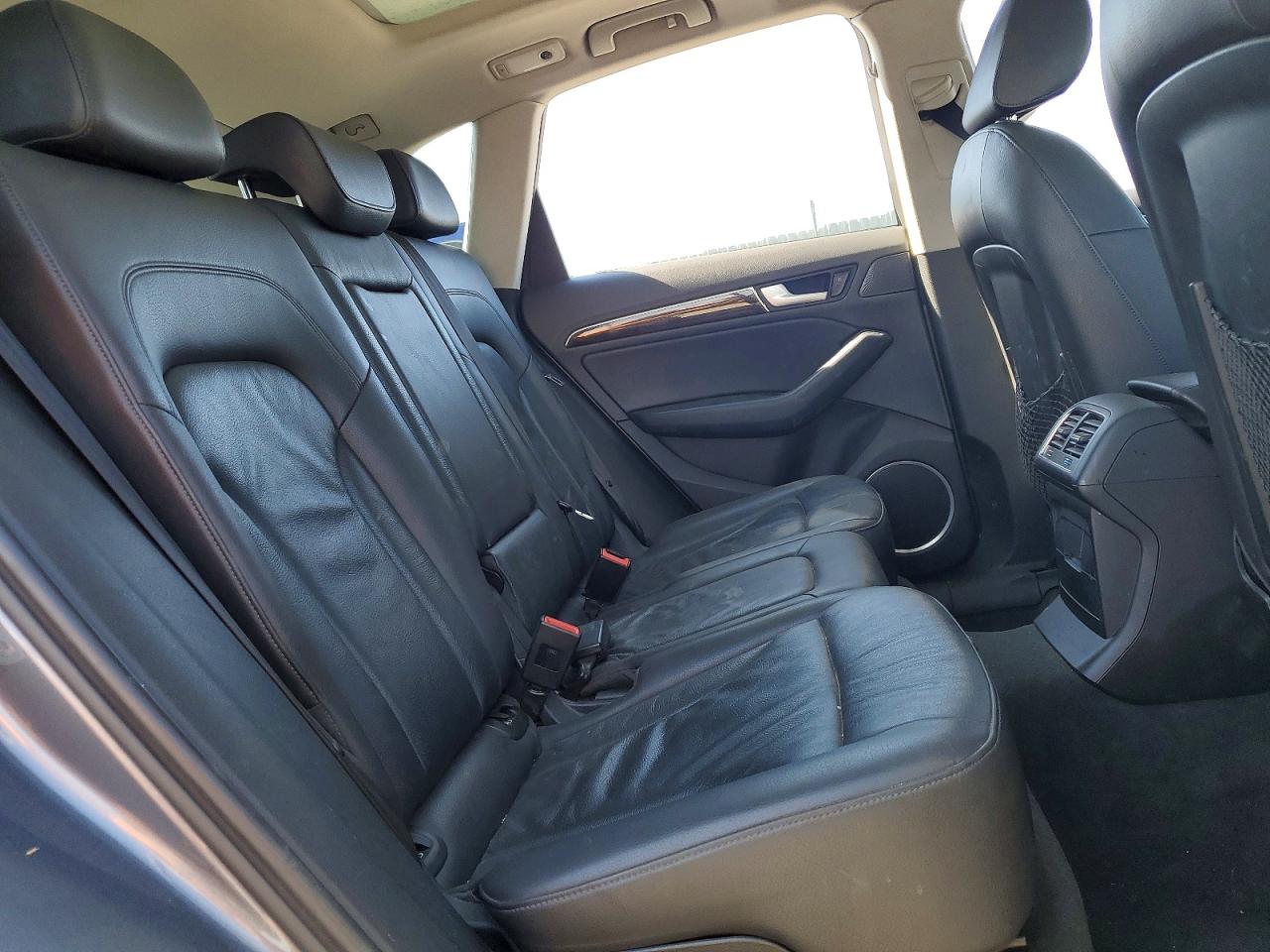 2015 Audi Q5 Premium Plus Серый vin: WA1LFAFP5FA077174