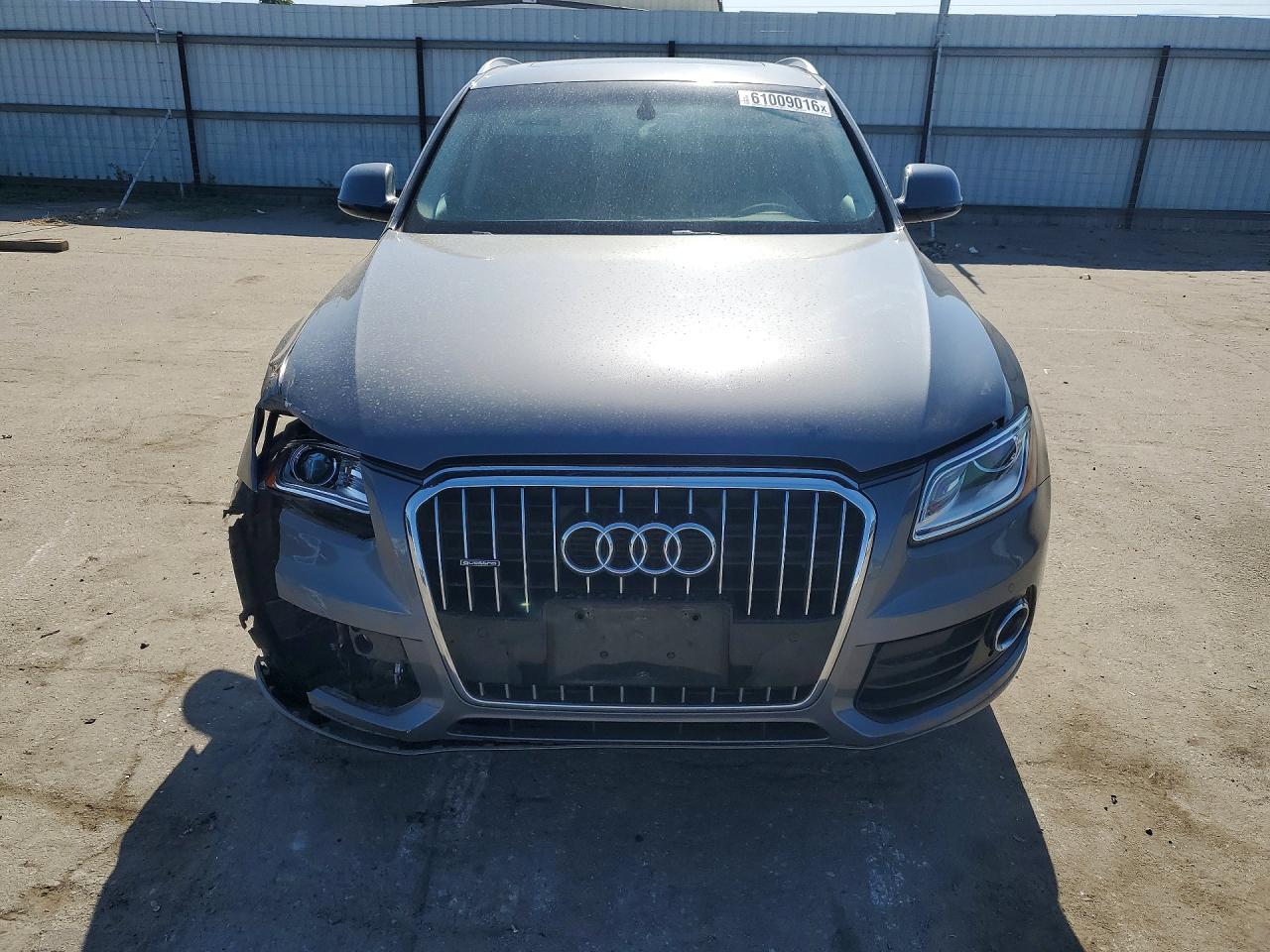 2015 Audi Q5 Premium Plus Серый vin: WA1LFAFP5FA077174