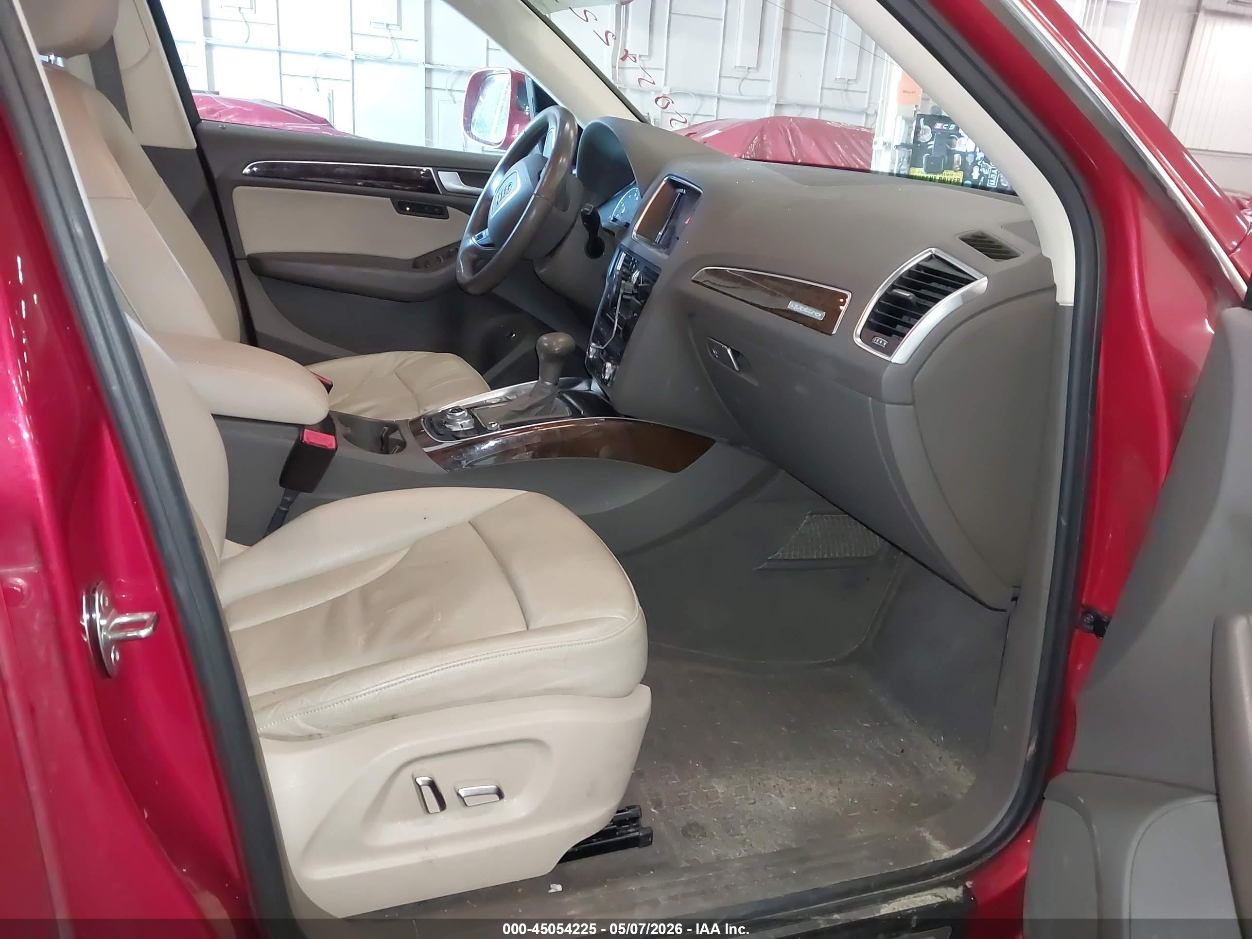 2015 Audi Q5 2.0t Premium Orange vin: WA1LFAFP5FA108665