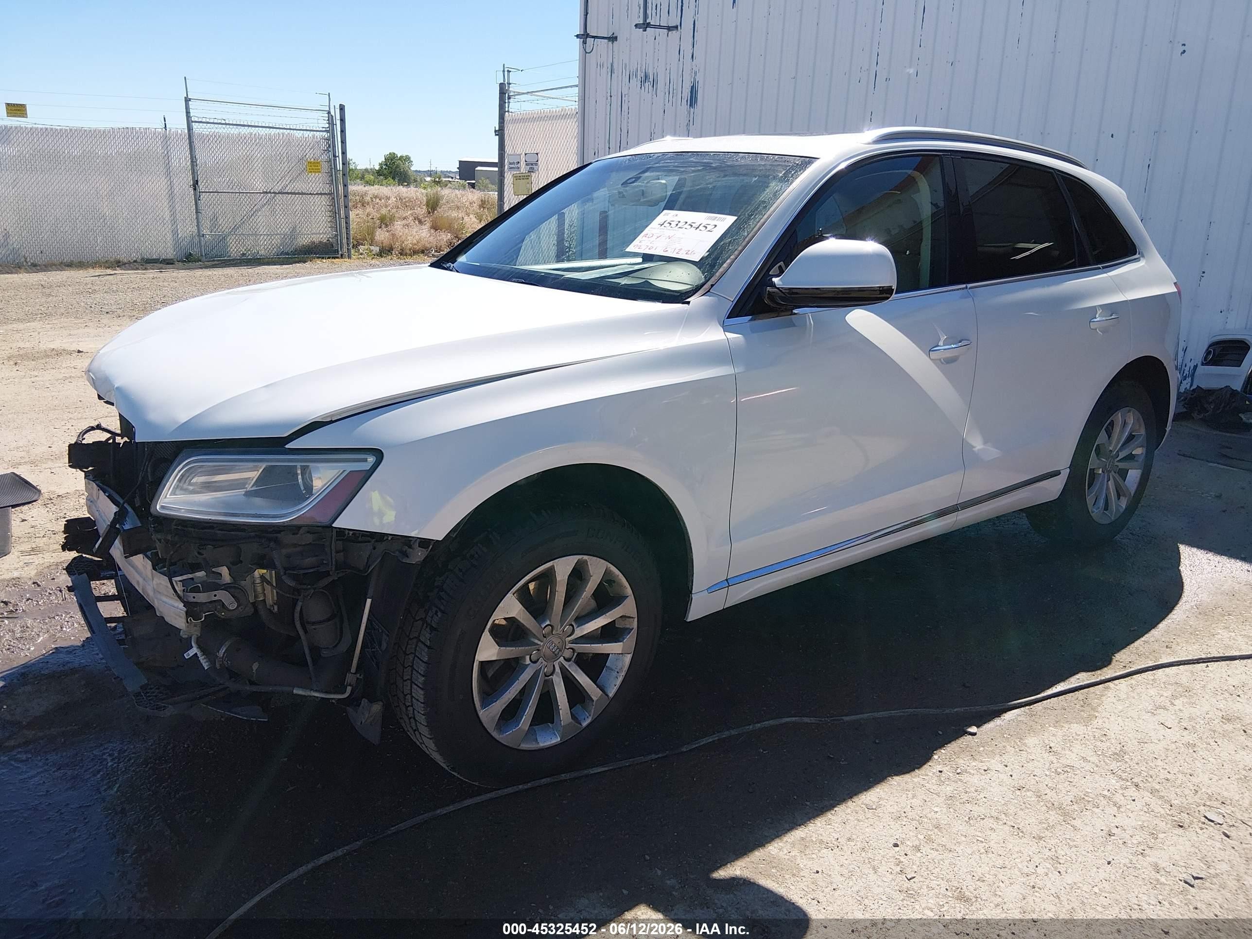 2015 Audi Q5 2.0t Premium White vin: WA1LFAFP5FA119990