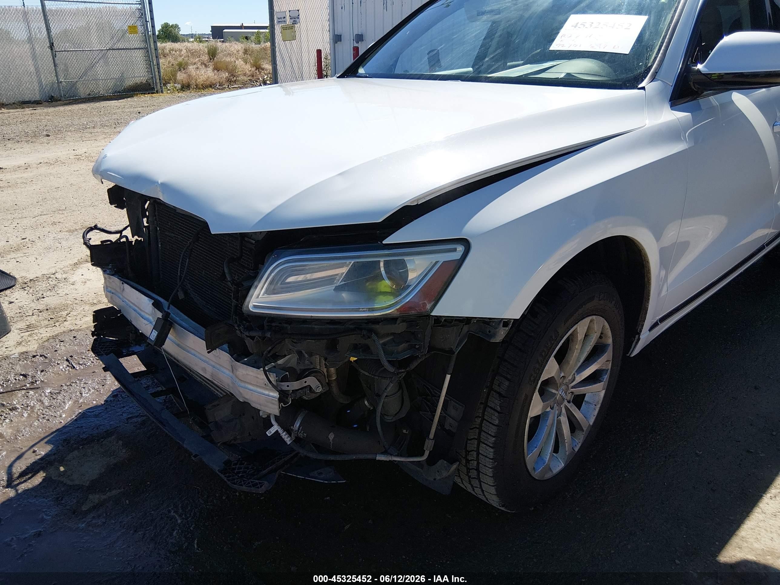 2015 Audi Q5 2.0t Premium White vin: WA1LFAFP5FA119990