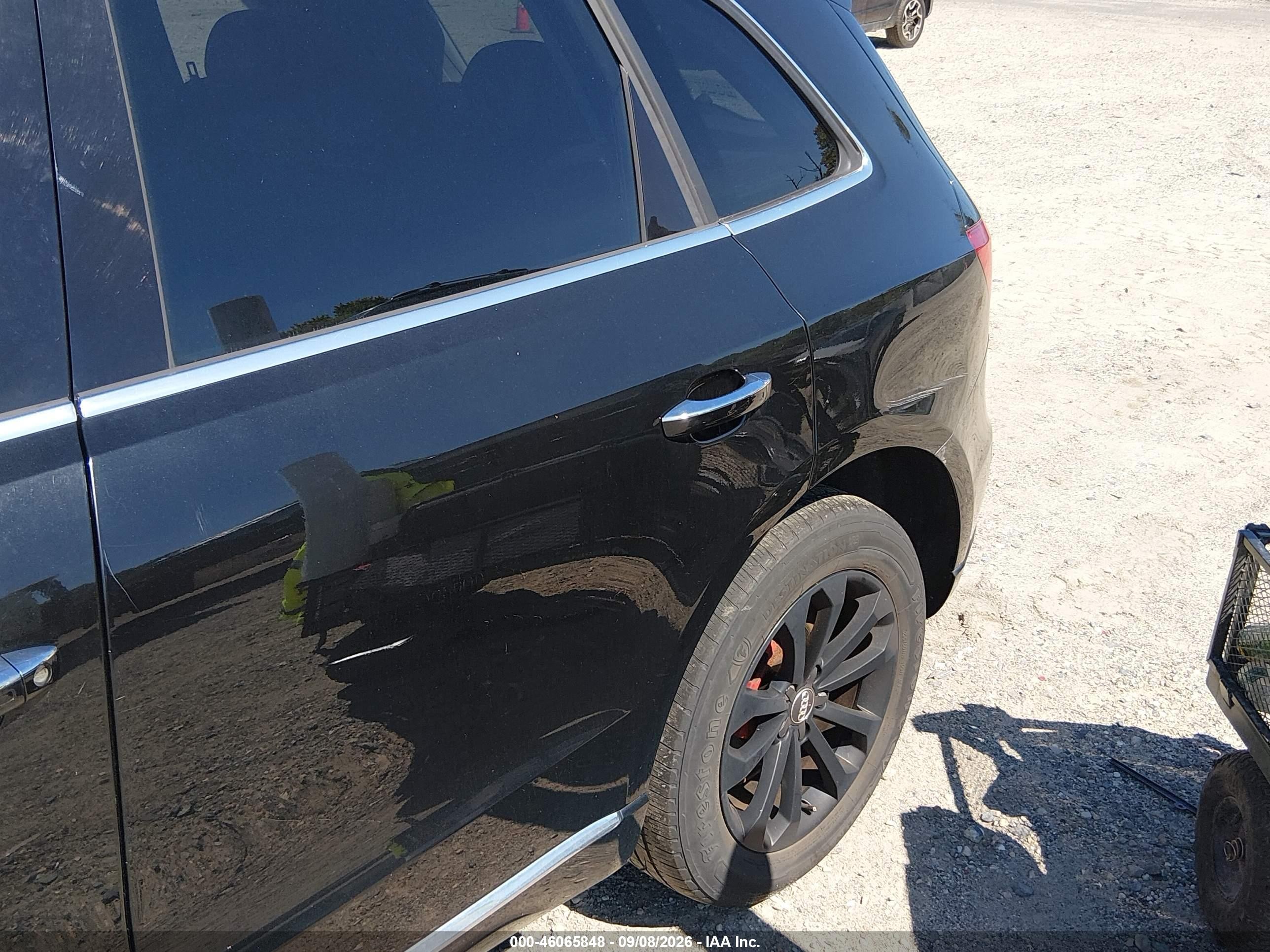 2015 Audi Q5 2.0t Premium Black vin: WA1LFAFP5FA128060