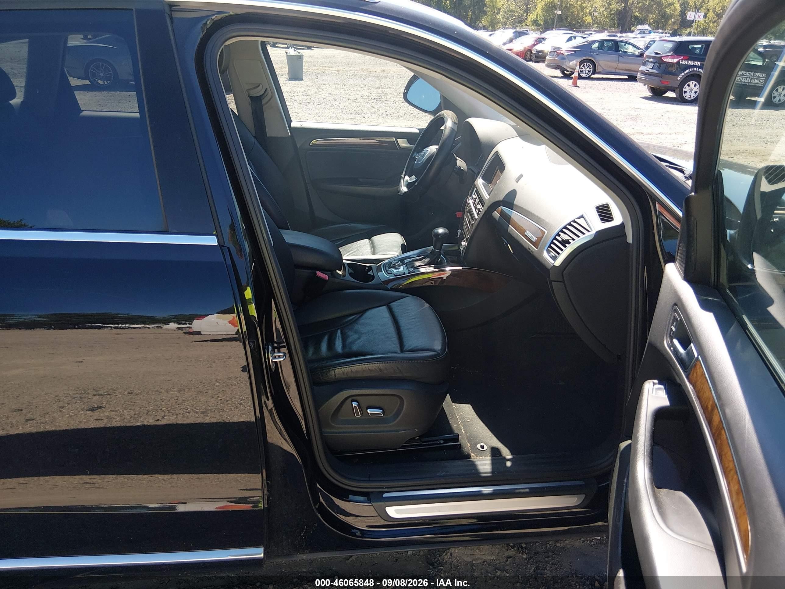 2015 Audi Q5 2.0t Premium Black vin: WA1LFAFP5FA128060