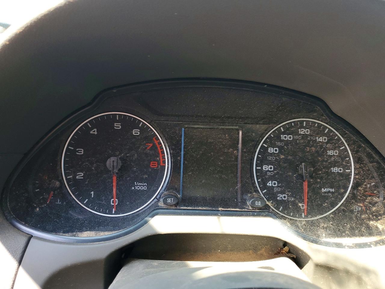 2011 Audi Q5 Premium Plus Черный vin: WA1LFAFP6BA110726