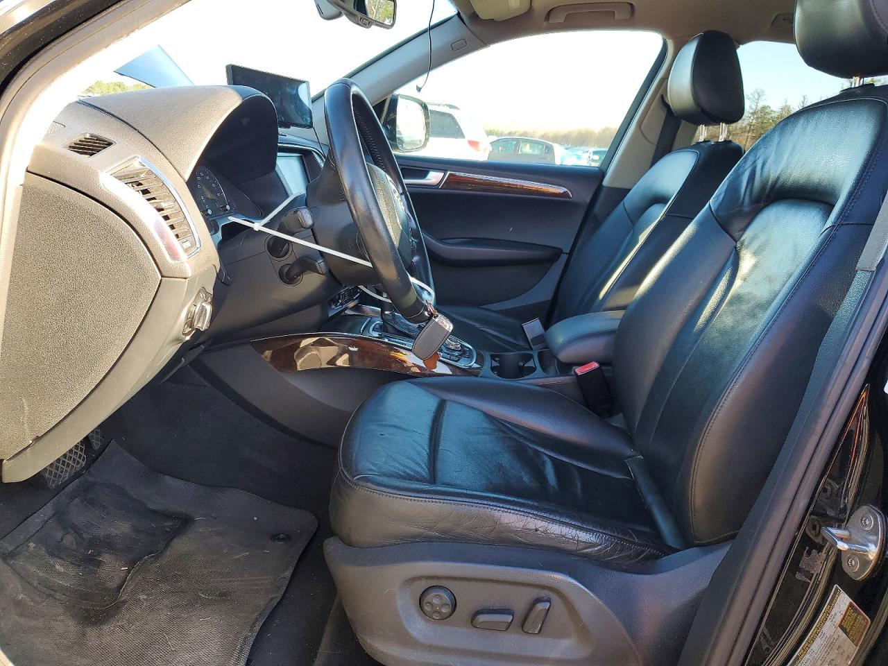 2012 Audi Q5 Black vin: WA1LFAFP6CA004228