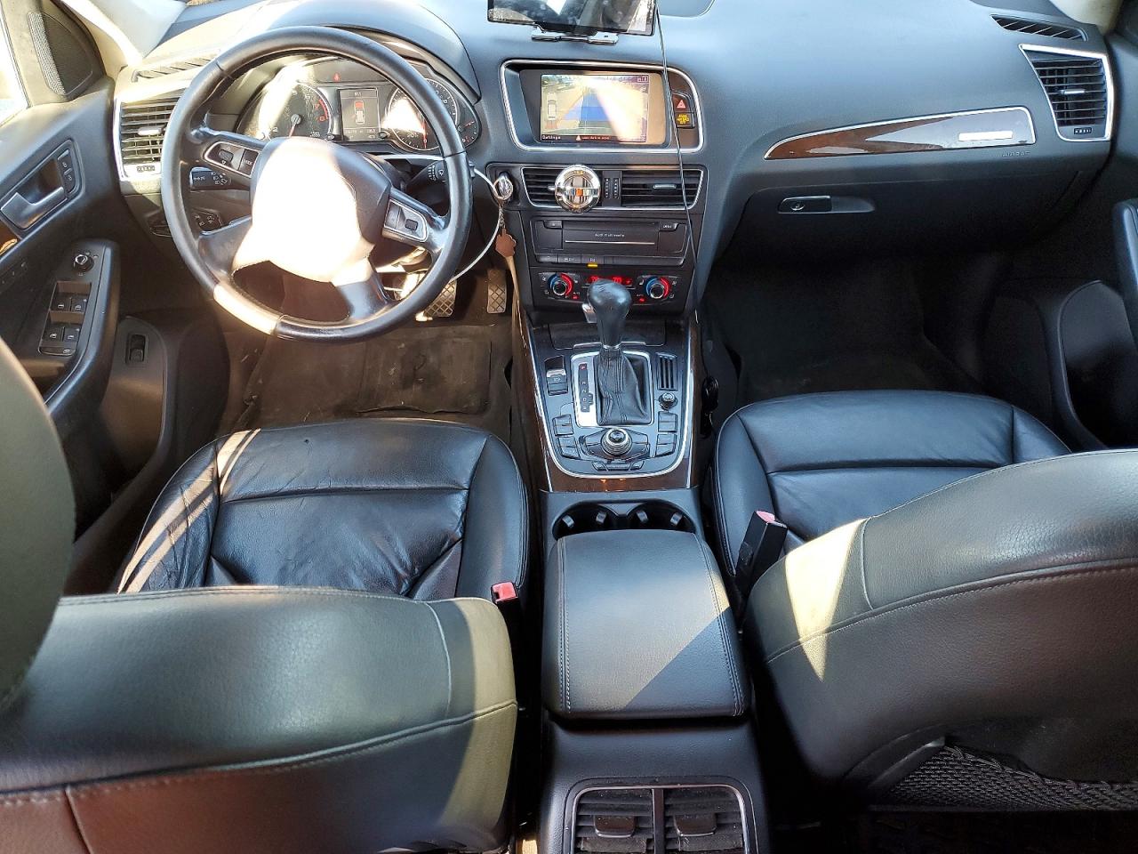 2012 Audi Q5 Black vin: WA1LFAFP6CA004228