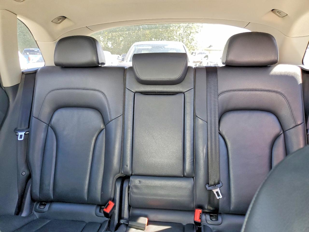 2012 Audi Q5 Premium Plus White vin: WA1LFAFP6CA052912