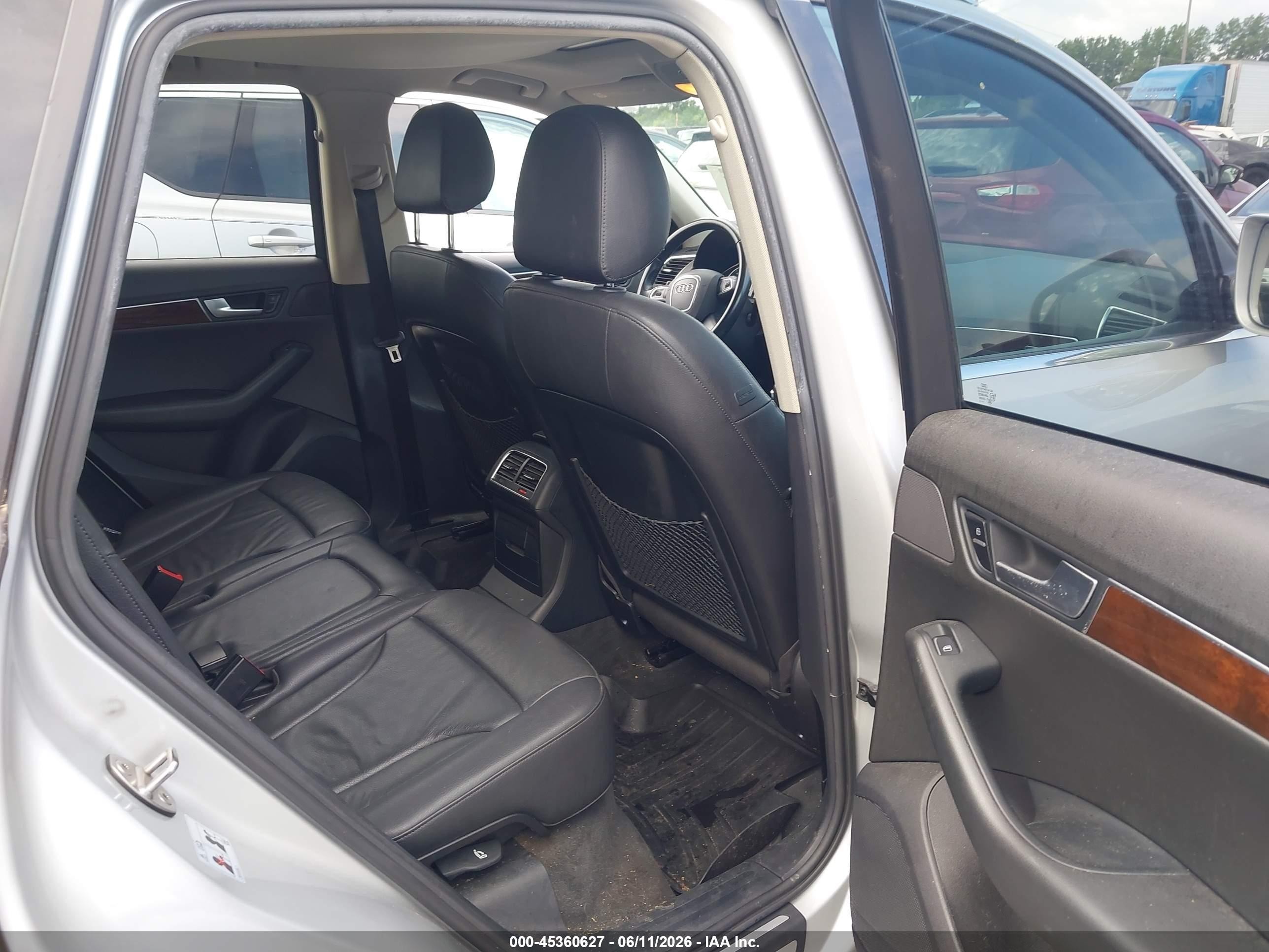 2012 Audi Q5 2.0t Premium Silver vin: WA1LFAFP6CA111277