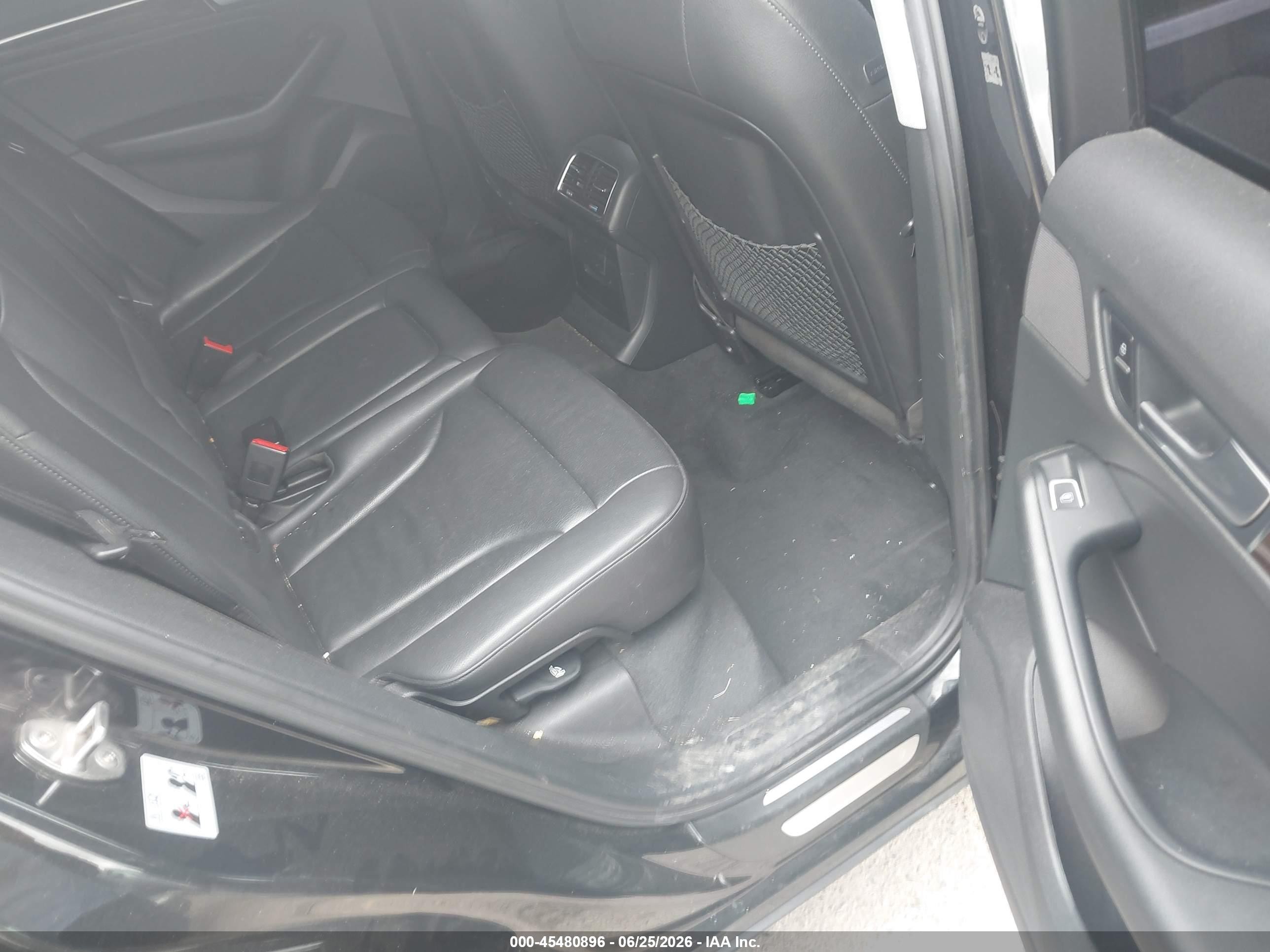 2013 Audi Q5 2.0t Premium Black vin: WA1LFAFP6DA012766