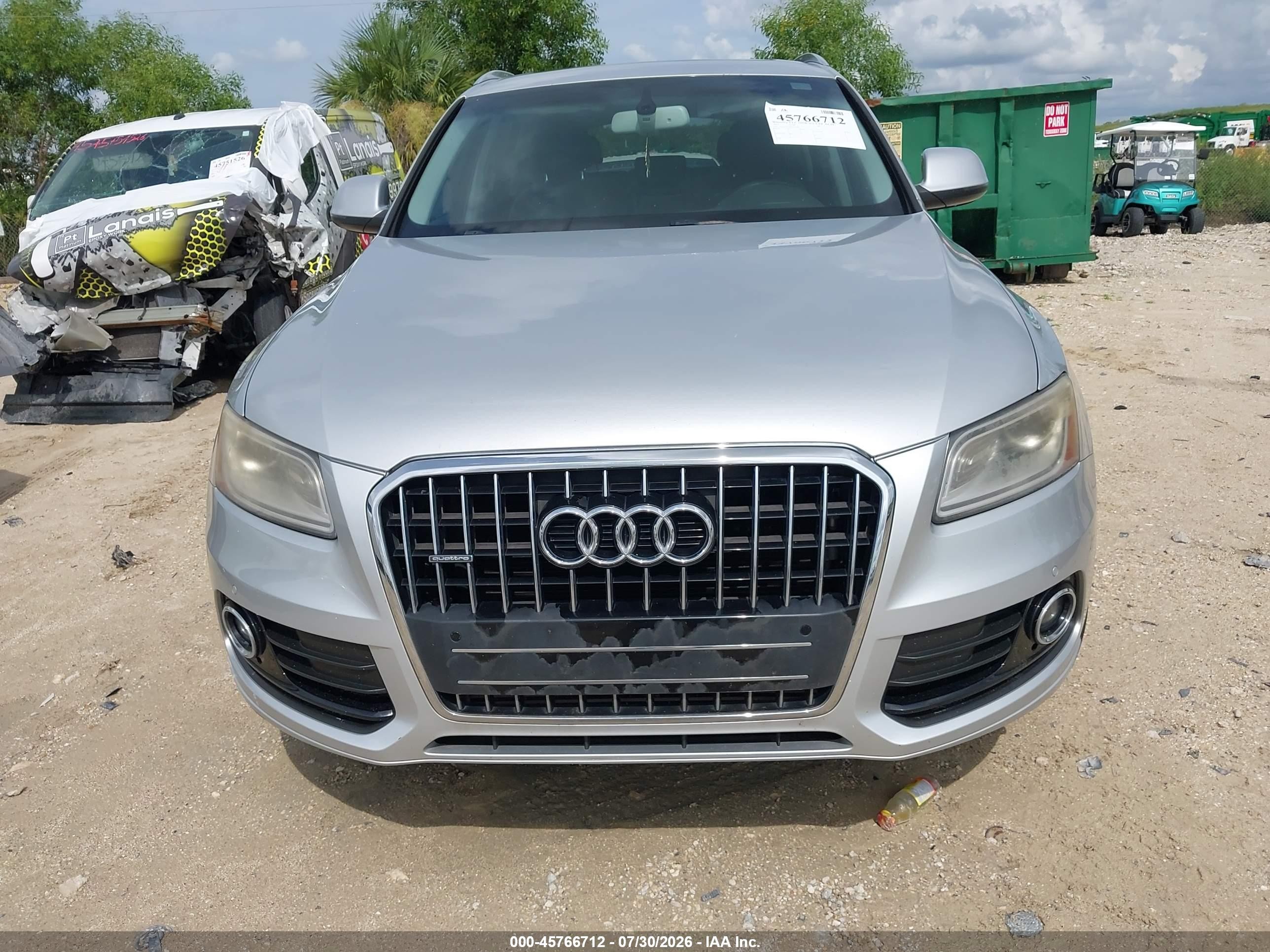 2013 Audi Q5 2.0t Premium Серебряный vin: WA1LFAFP6DA032838