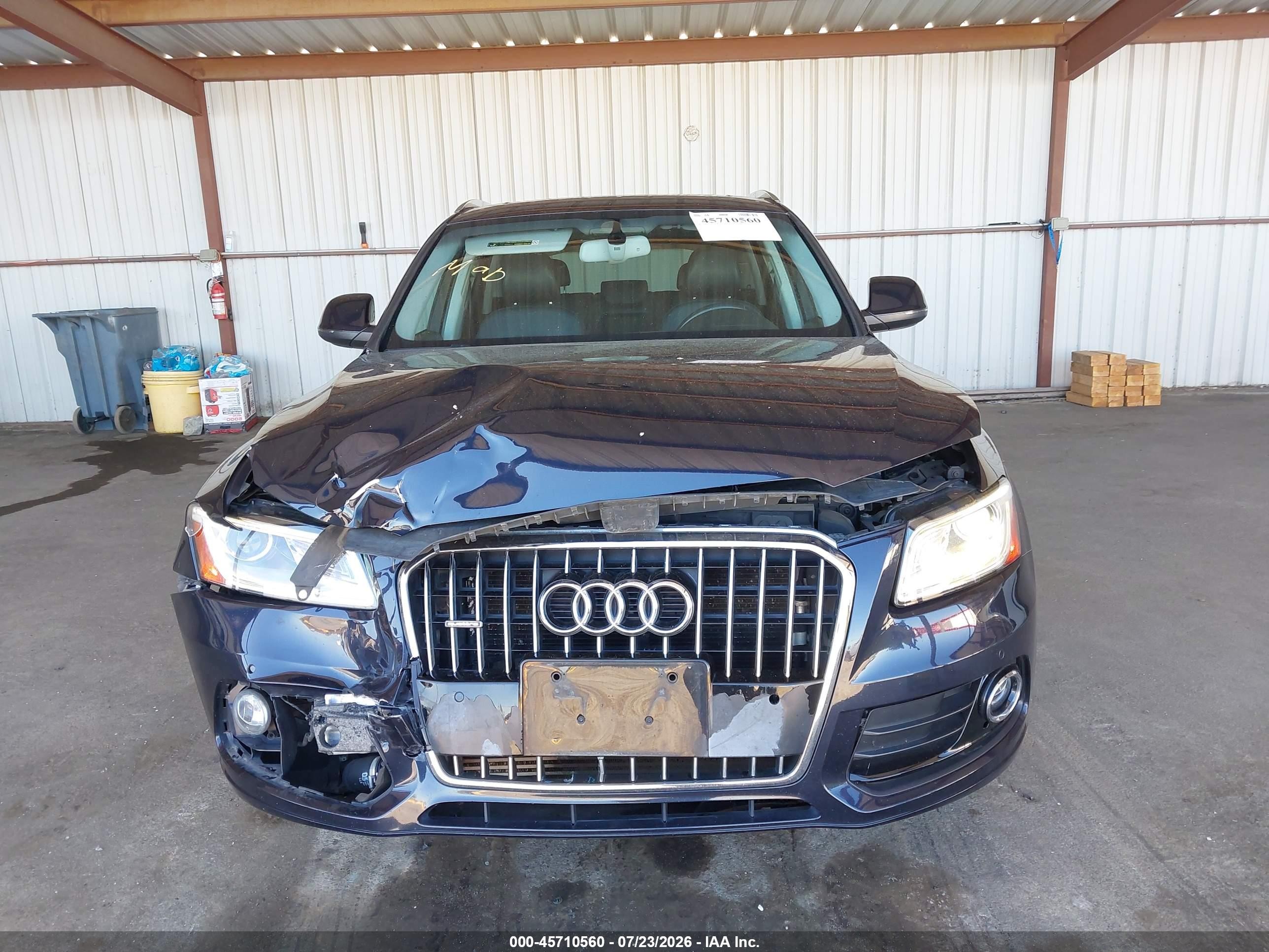 2013 Audi Q5 2.0t Premium Blue vin: WA1LFAFP6DA038395