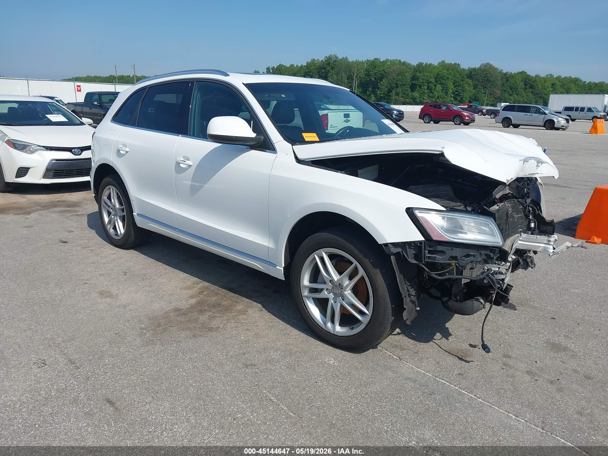 2013 Audi Q5 2.0t Premium White vin: WA1LFAFP6DA050918