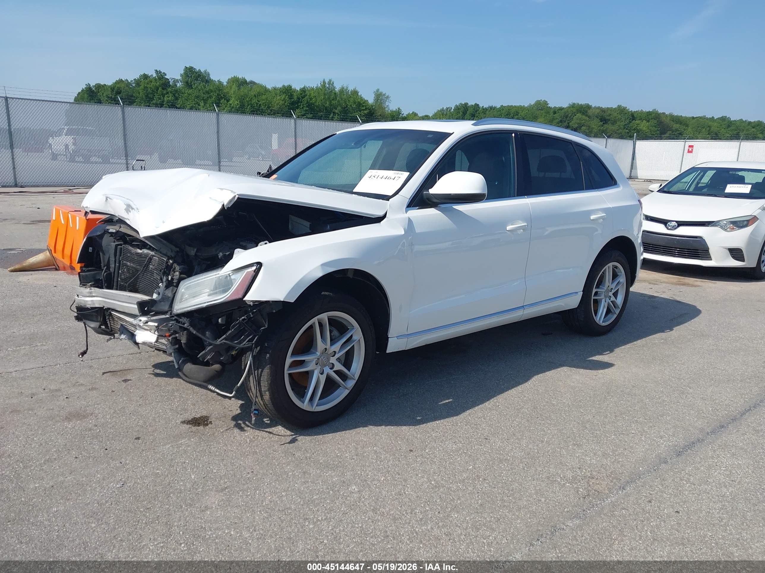 2013 Audi Q5 2.0t Premium White vin: WA1LFAFP6DA050918