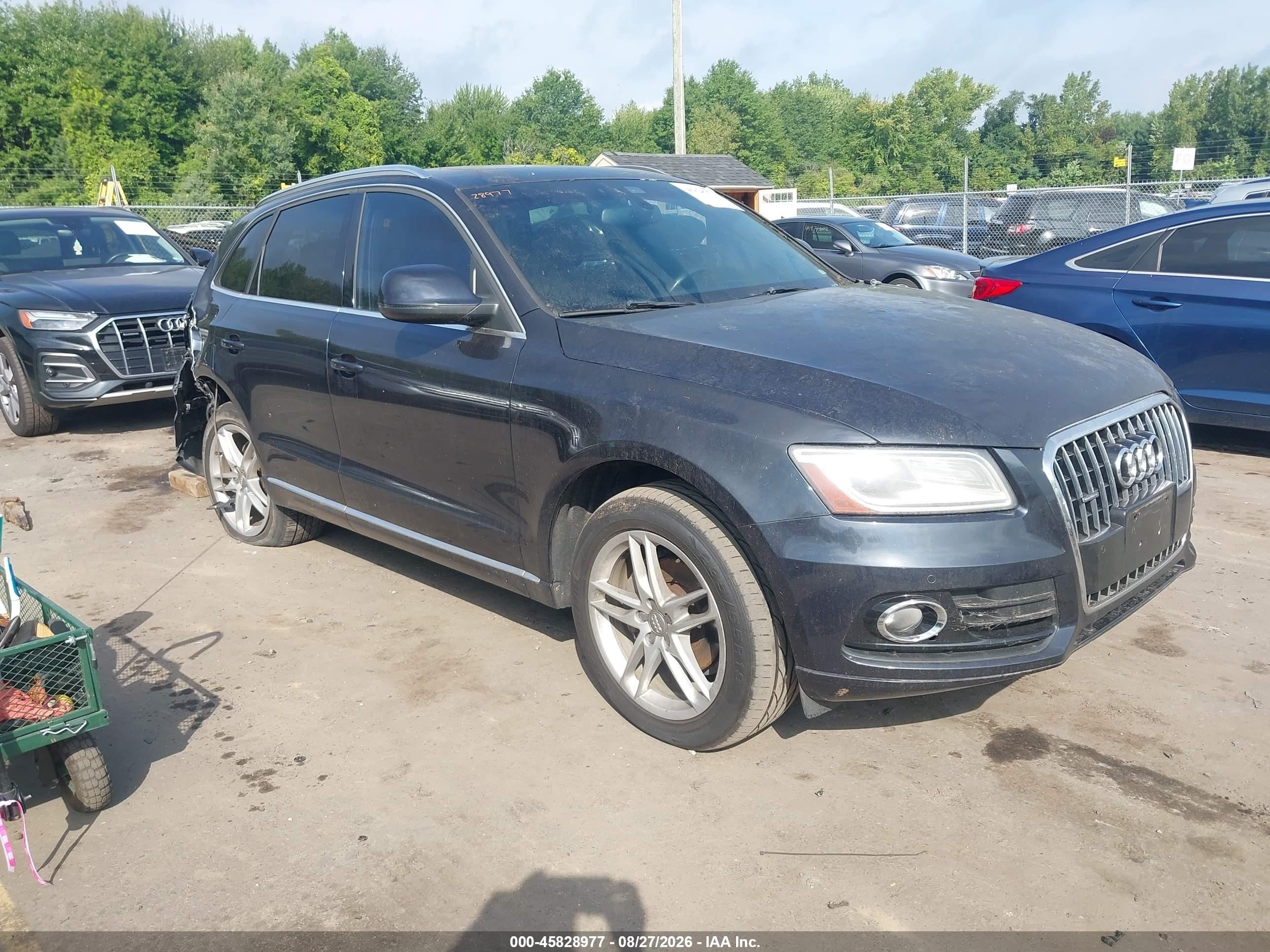 2014 Audi Q5 2.0t Premium Черный vin: WA1LFAFP6EA009271