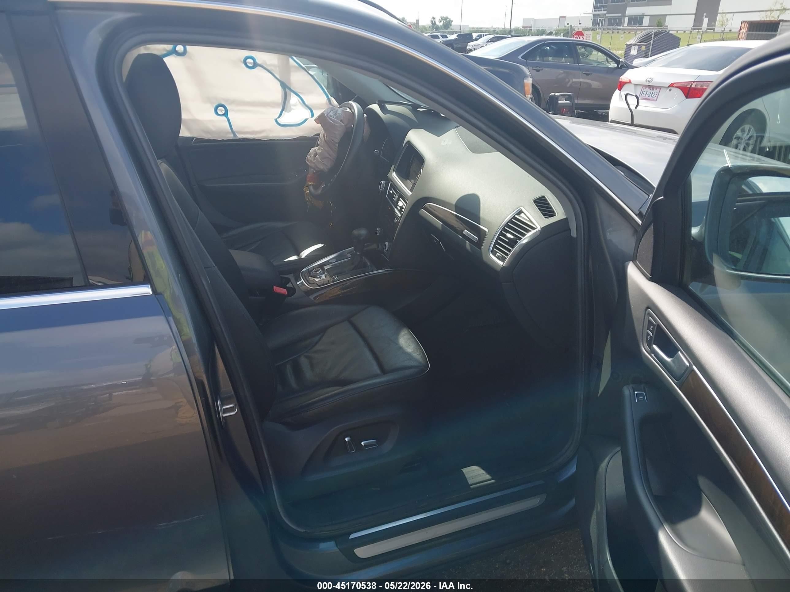 2014 Audi Q5 2.0t Premium Gray vin: WA1LFAFP6EA027298