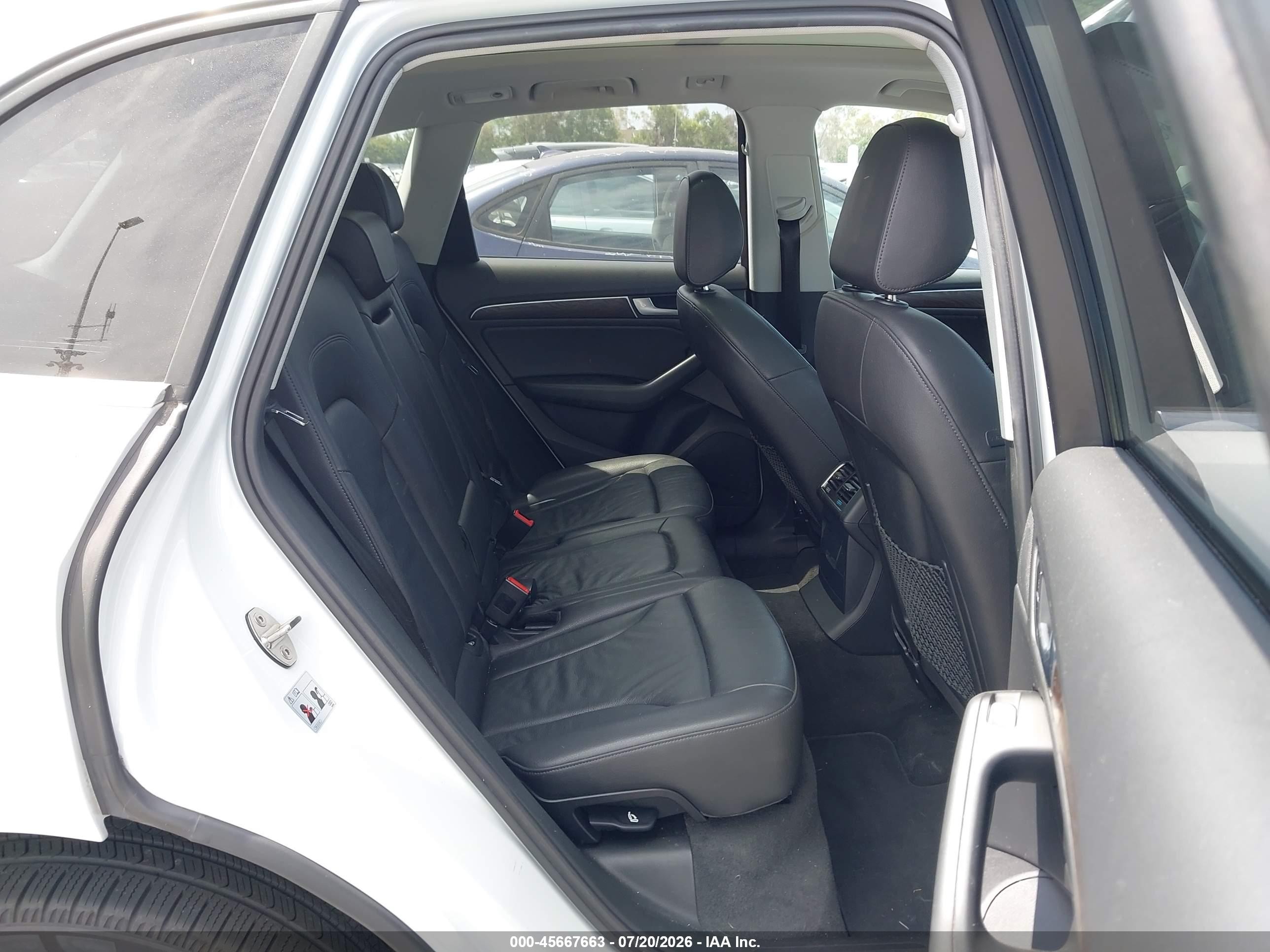 2014 Audi Q5 2.0t Premium White vin: WA1LFAFP6EA032551