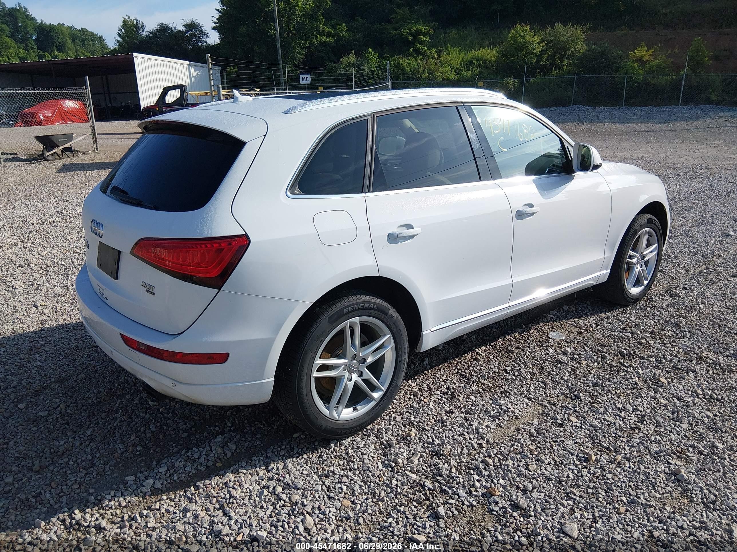 2014 Audi Q5 2.0t Premium White vin: WA1LFAFP6EA049334