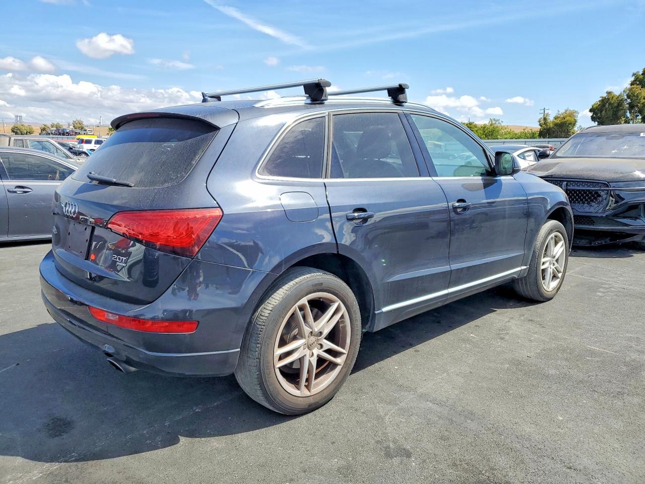 2014 Audi Q5 Premium Plus Blue vin: WA1LFAFP6EA055800