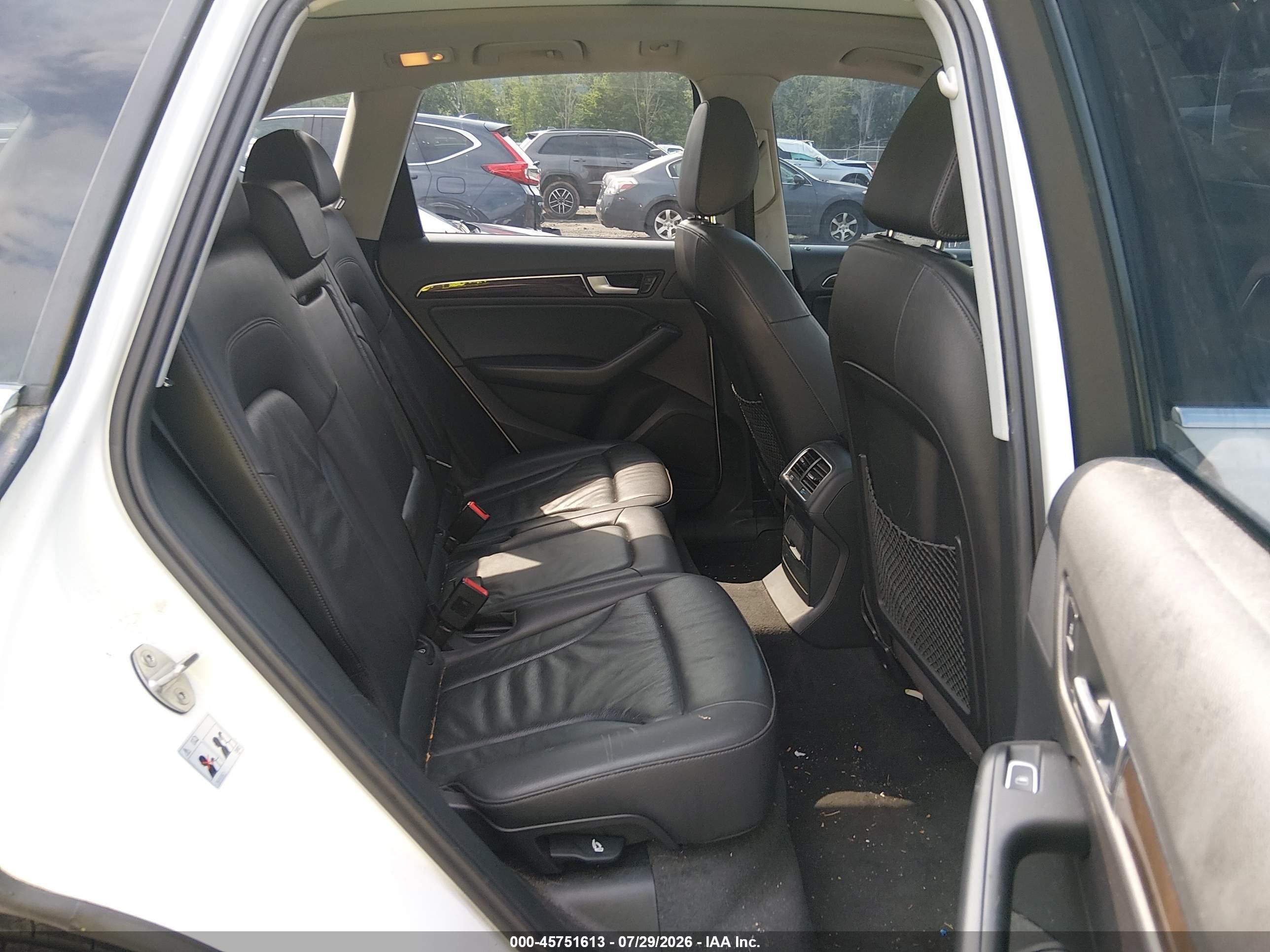 2014 Audi Q5 2.0t Premium White vin: WA1LFAFP6EA063203
