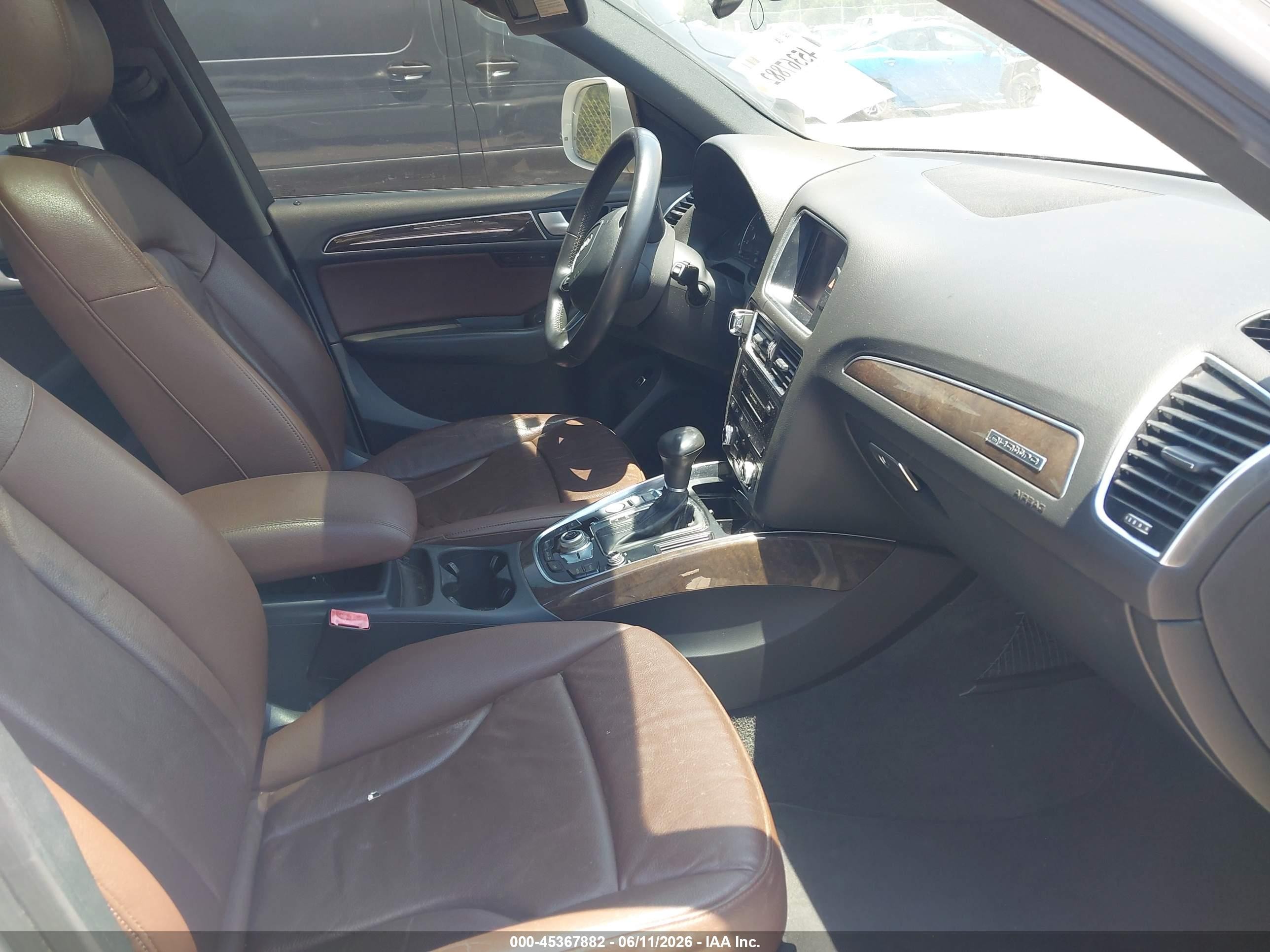 2014 Audi Q5 2.0t Premium White vin: WA1LFAFP6EA113906