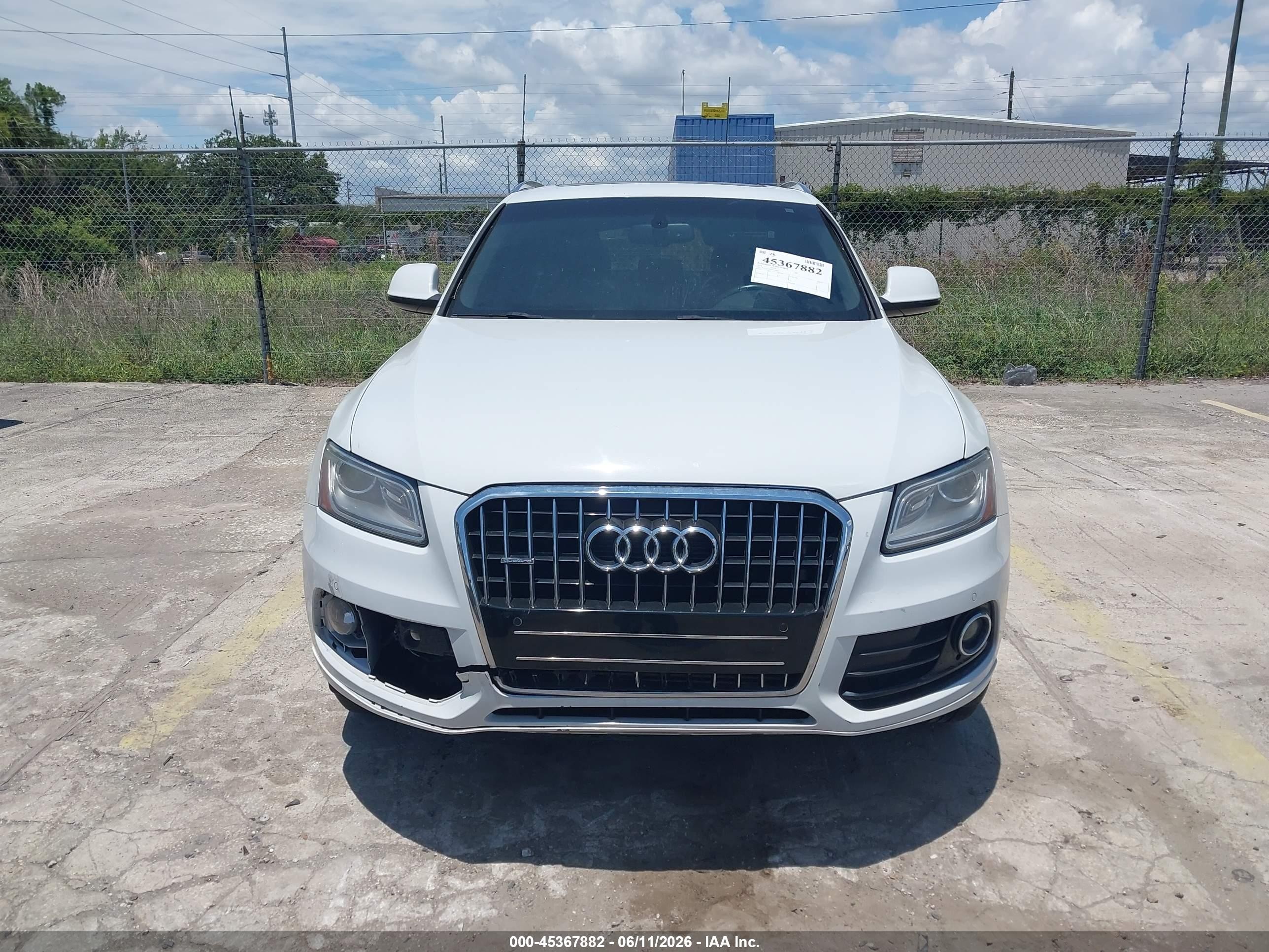 2014 Audi Q5 2.0t Premium White vin: WA1LFAFP6EA113906